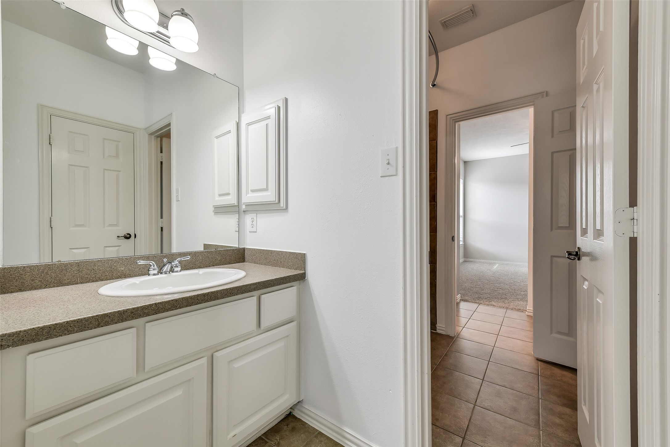 8407 Alyssa Gardens Lane Property Photo 27
