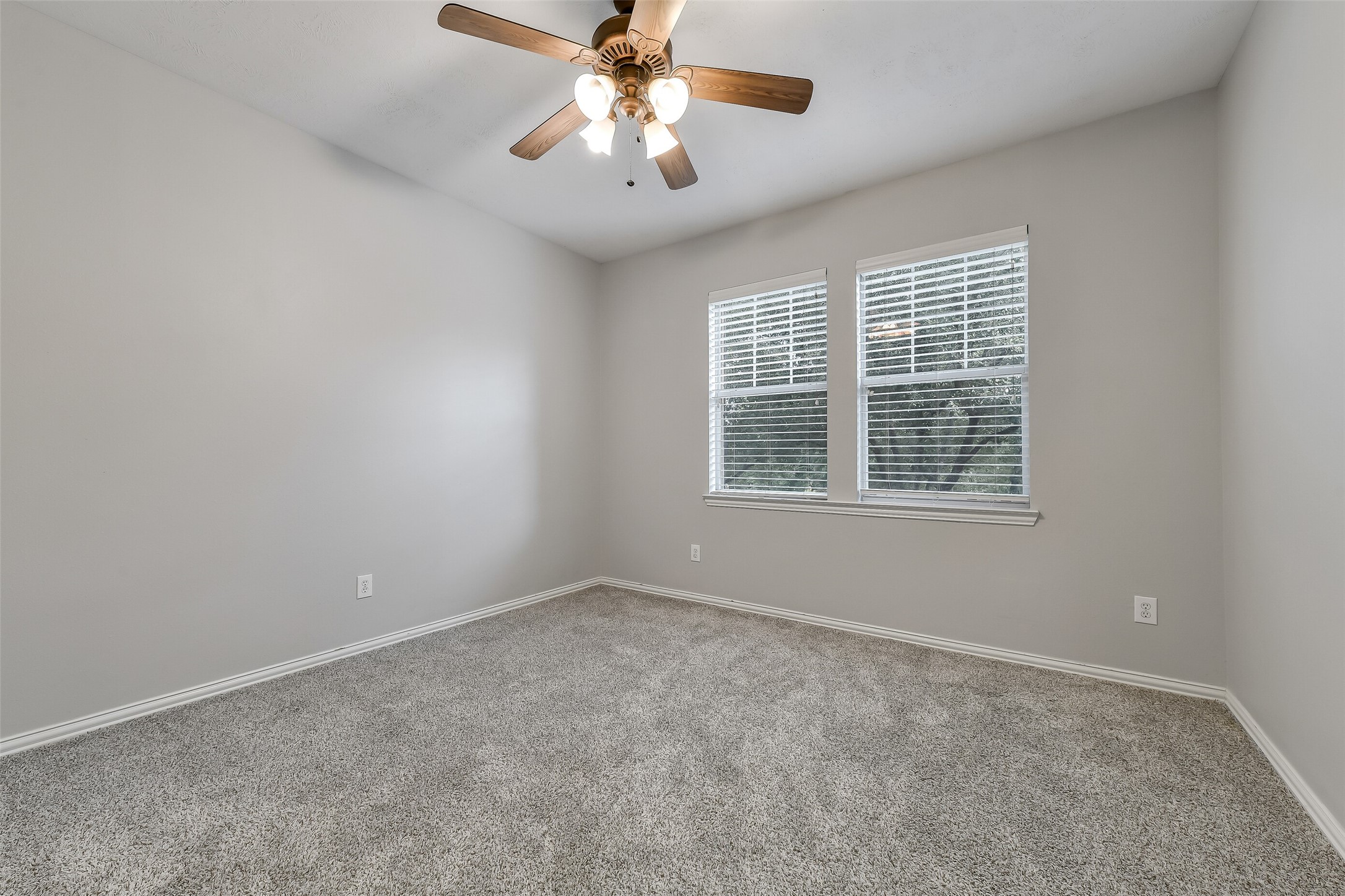 8407 Alyssa Gardens Lane Property Photo 28