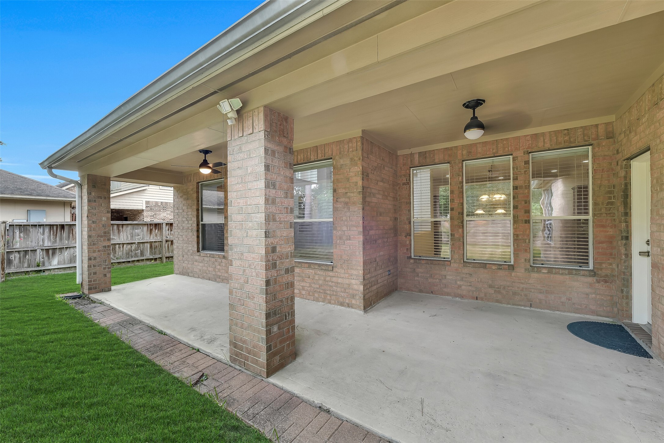 8407 Alyssa Gardens Lane Property Photo 34