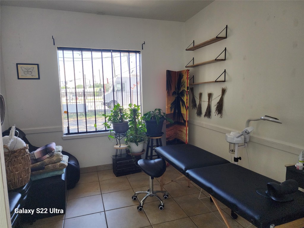 410 Rosamond Street A Property Photo 13
