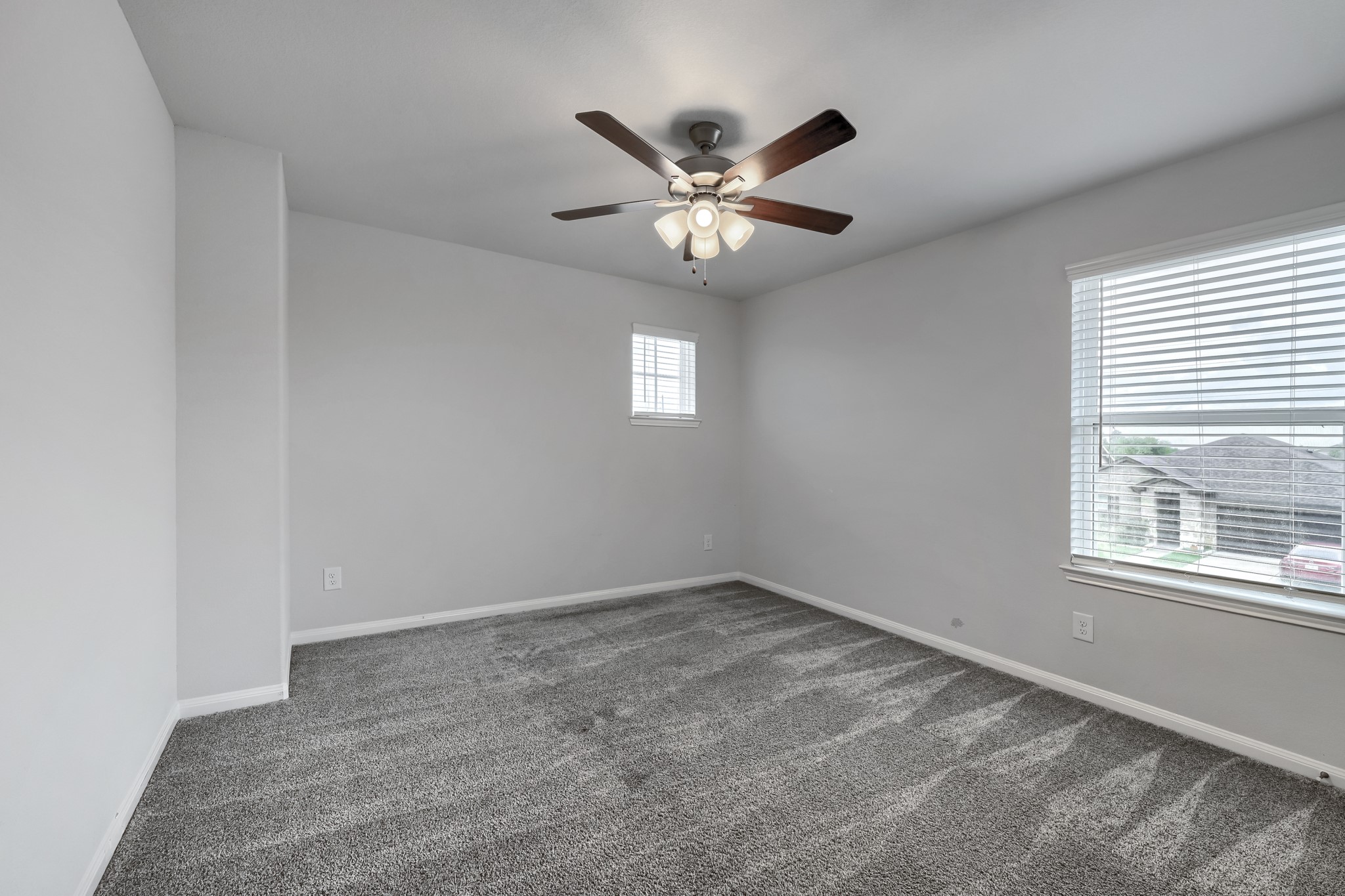 2409 Goddard Green Drive Property Photo 16