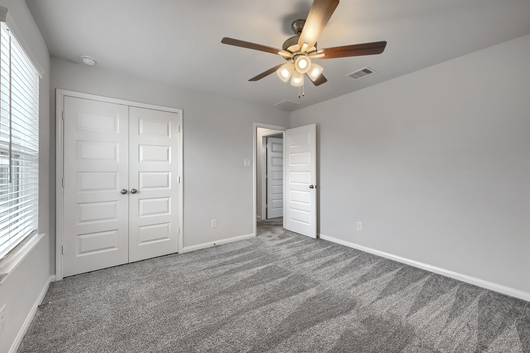 2409 Goddard Green Drive Property Photo 17