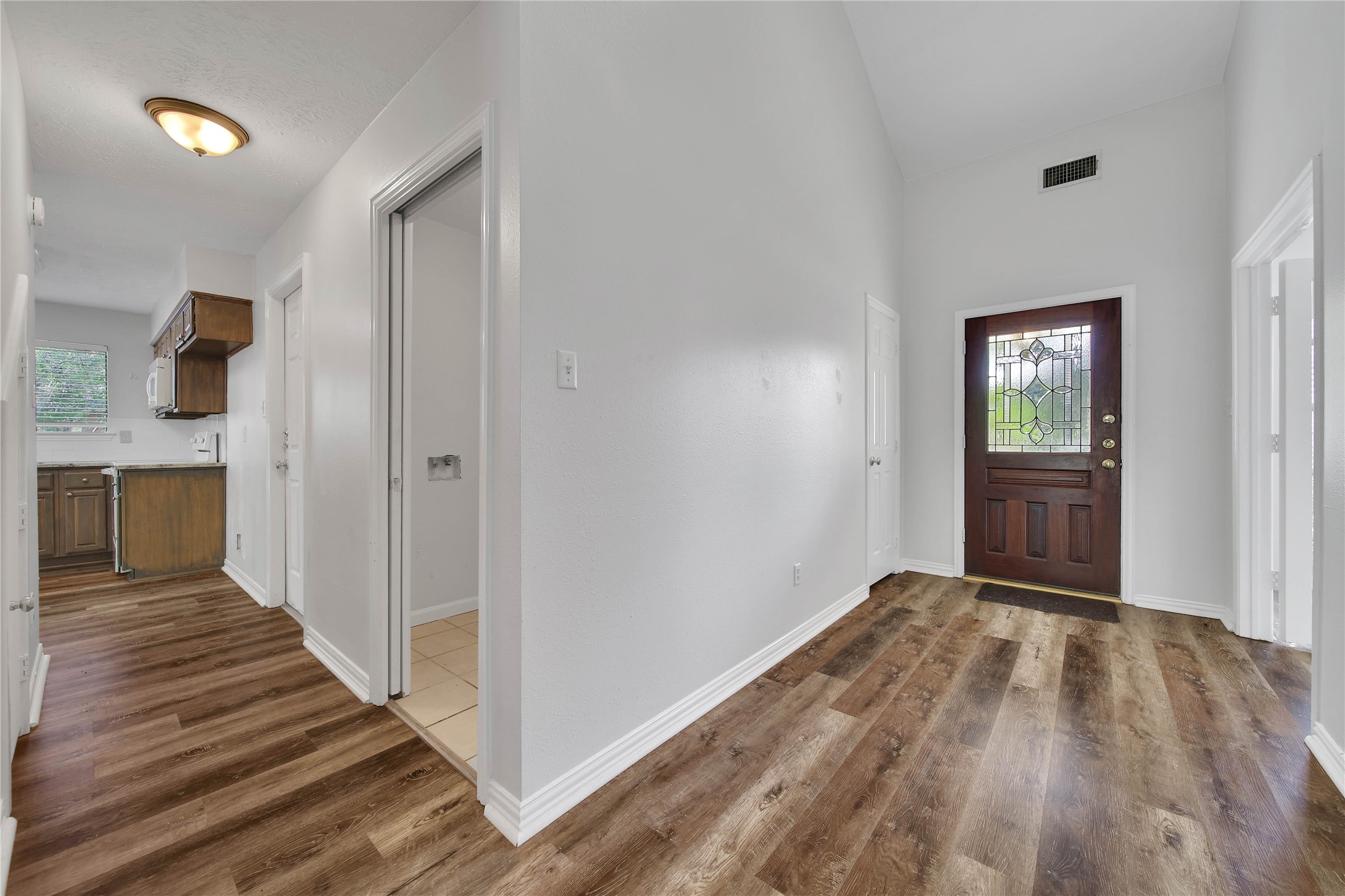 11334 Twain Drive Property Photo 3