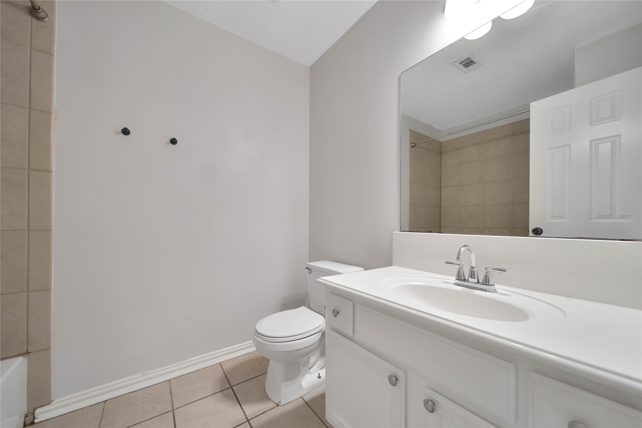 11334 Twain Drive Property Photo 6
