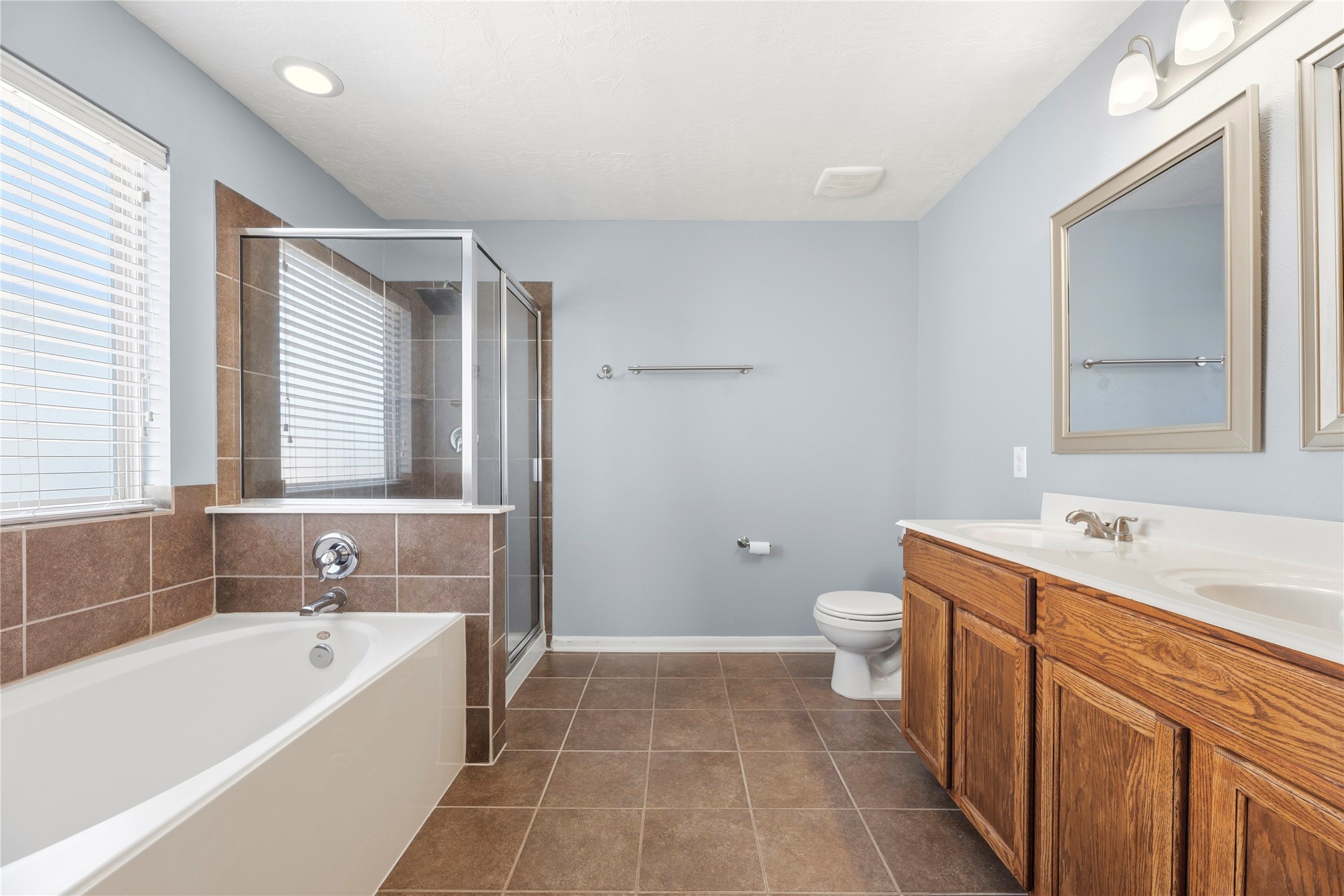 20619 Summer Retreat Lane Property Photo 11