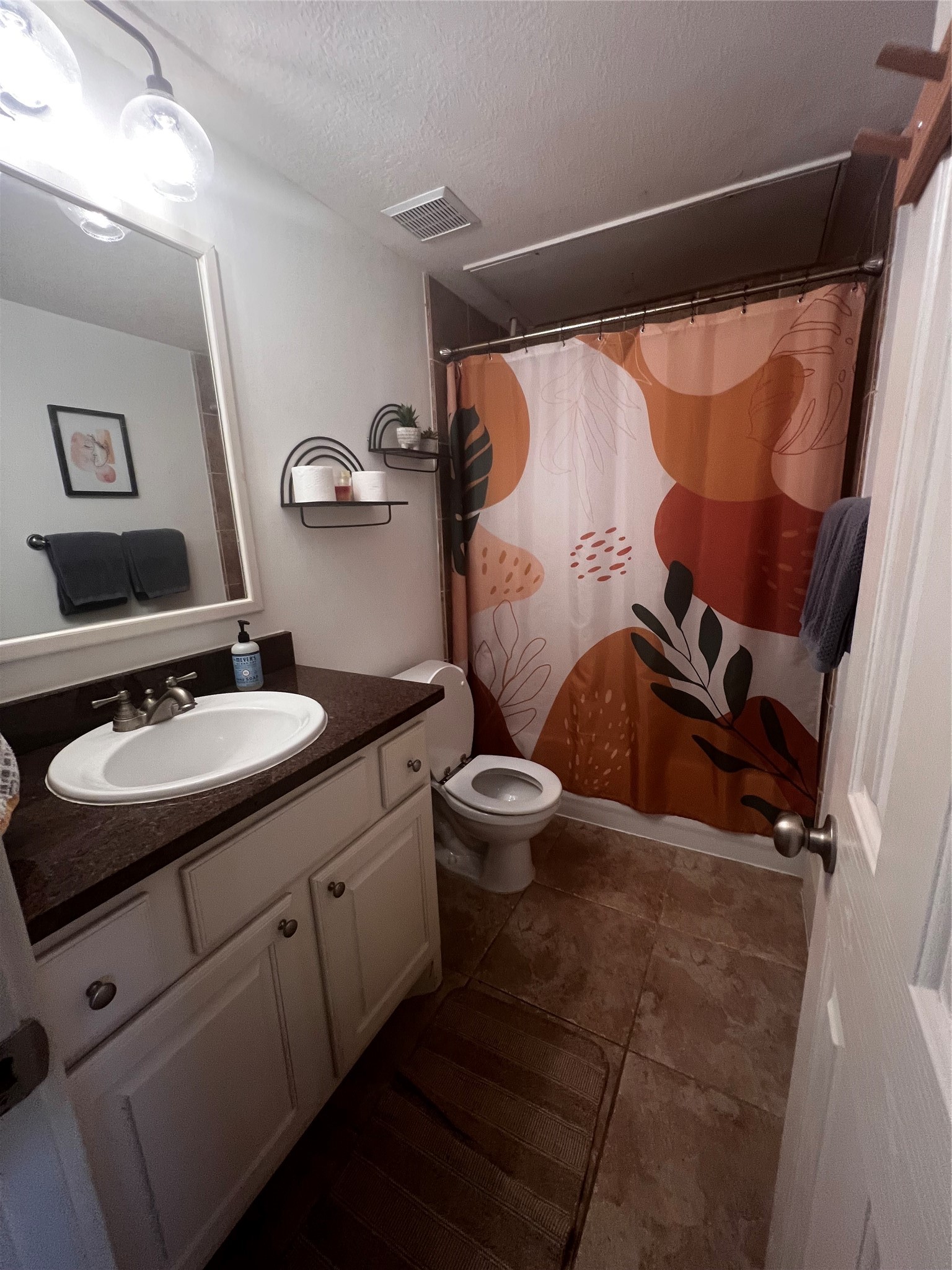 5303 Nett Street A Property Photo 23