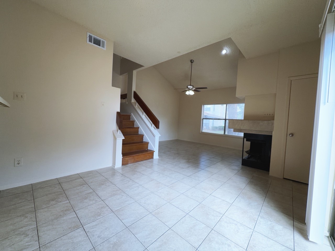 7900 Bissonnet Street D-1 Property Photo 1