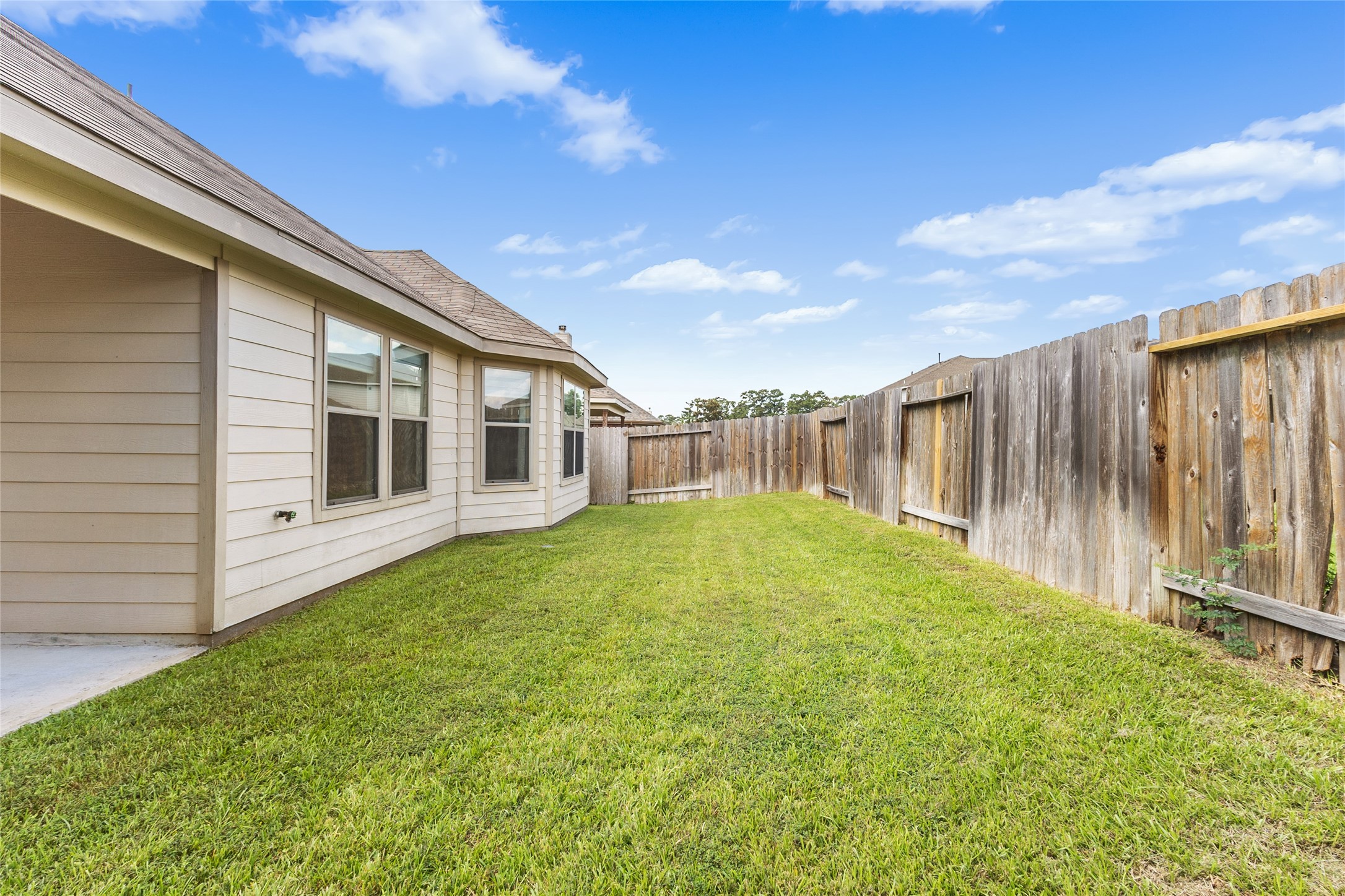 21380 Kings Guild Lane Property Photo 25