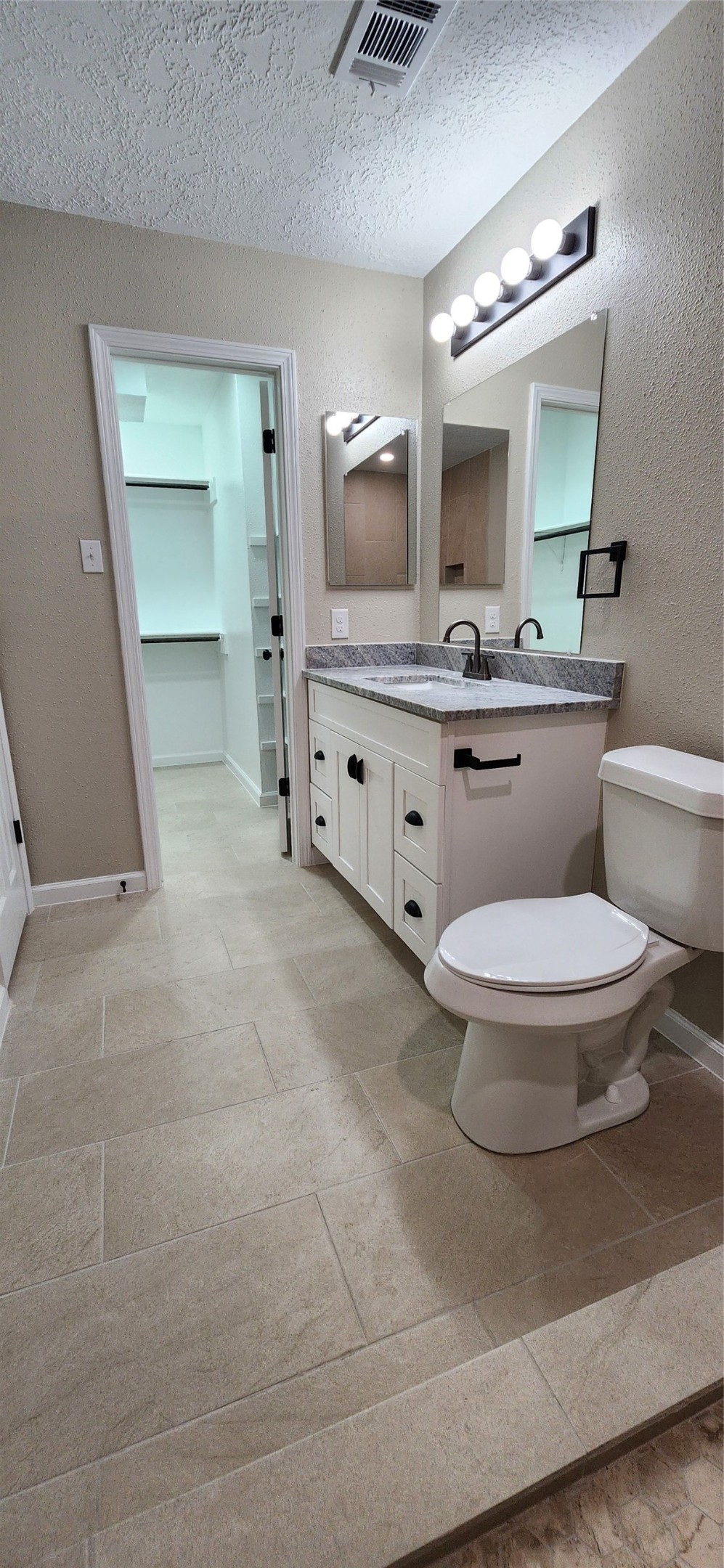 128 Lasso Street Property Photo 20