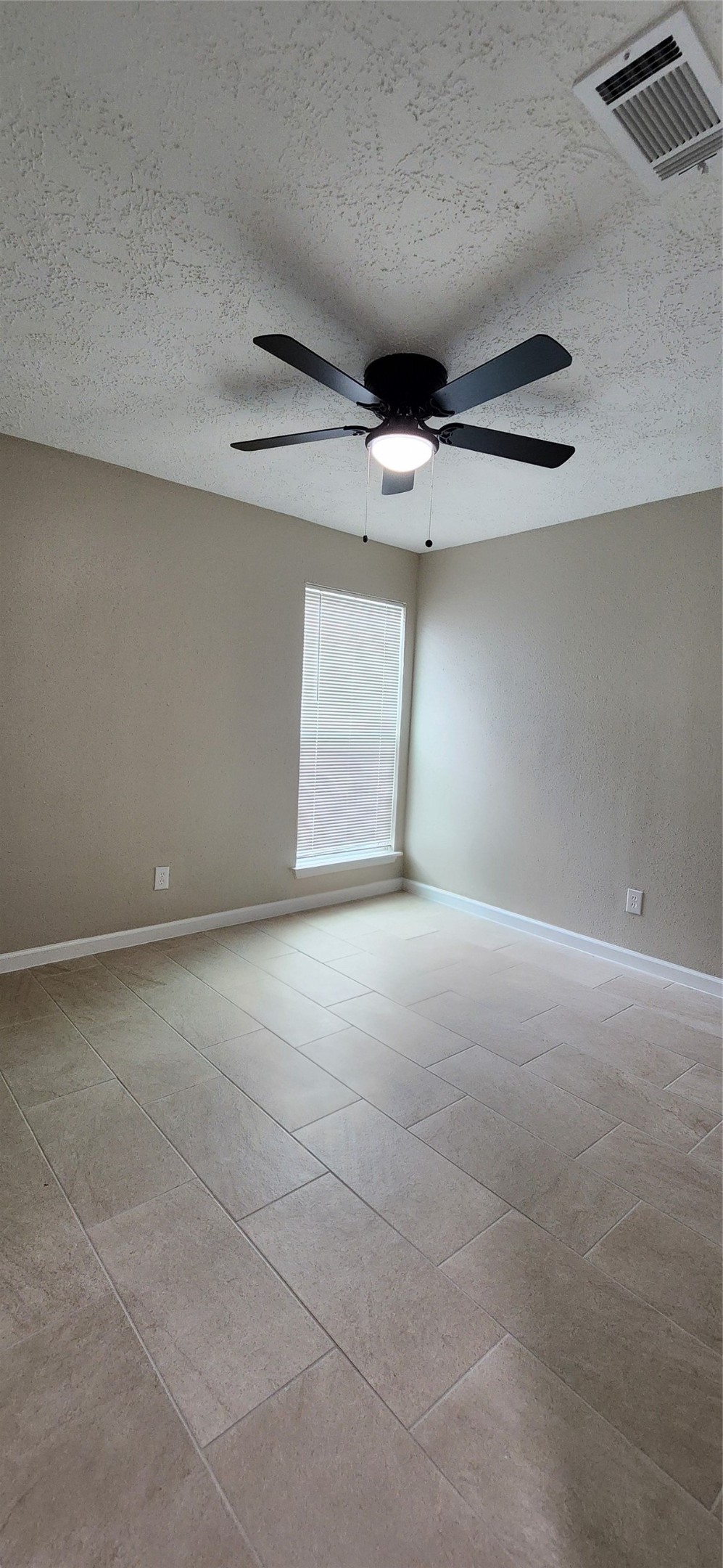128 Lasso Street Property Photo 22