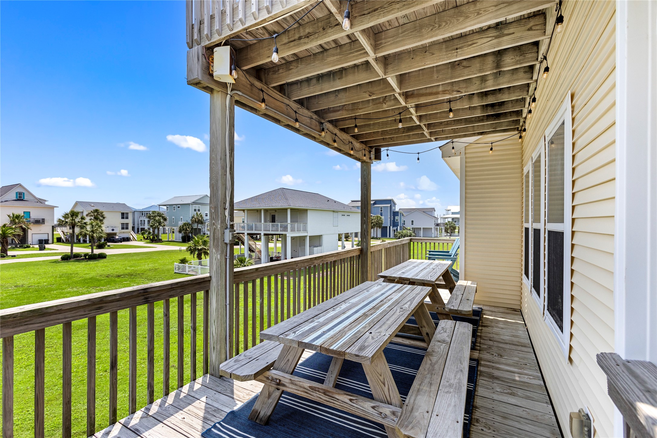 4114 Courageous Lane Property Photo 5