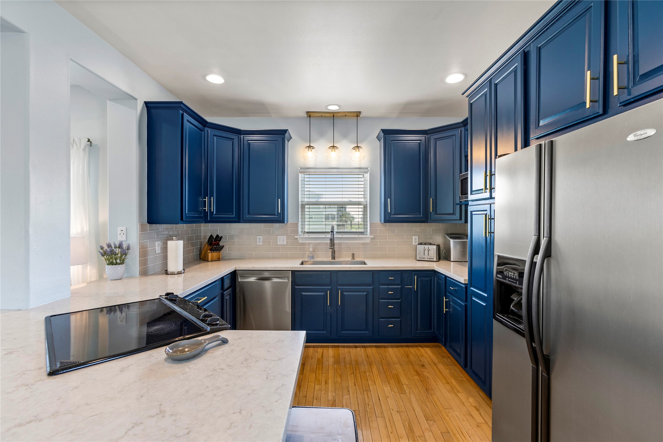 4114 Courageous Lane Property Photo 11