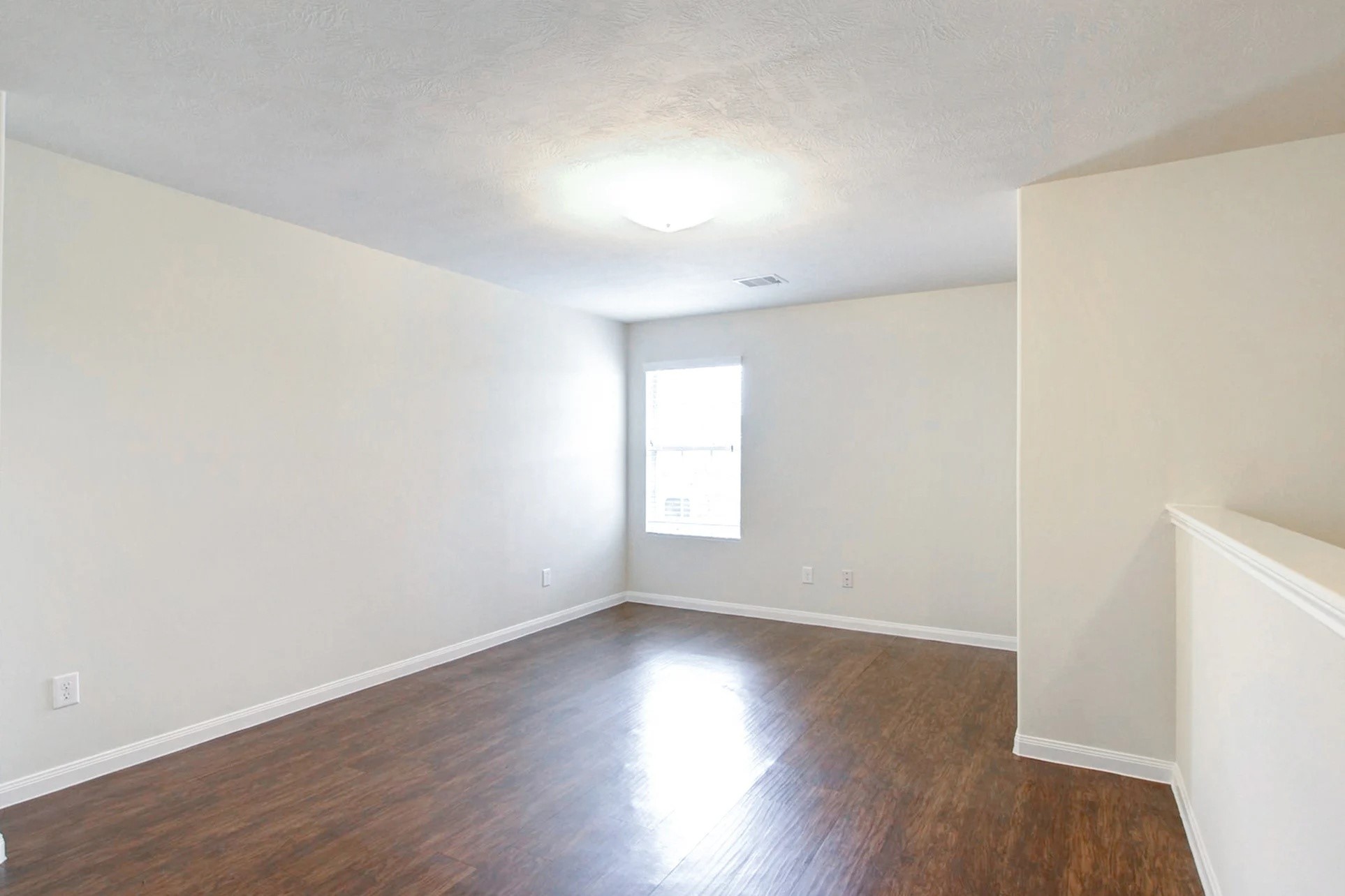 5627 Post Oak Manor Drive Property Photo 7