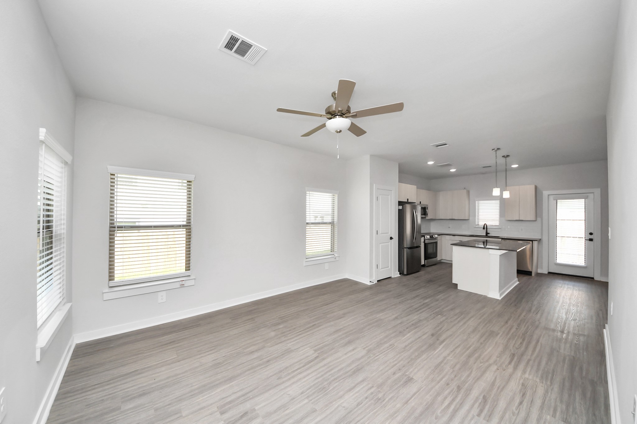 7711 Longmire Road 37 Property Photo 15