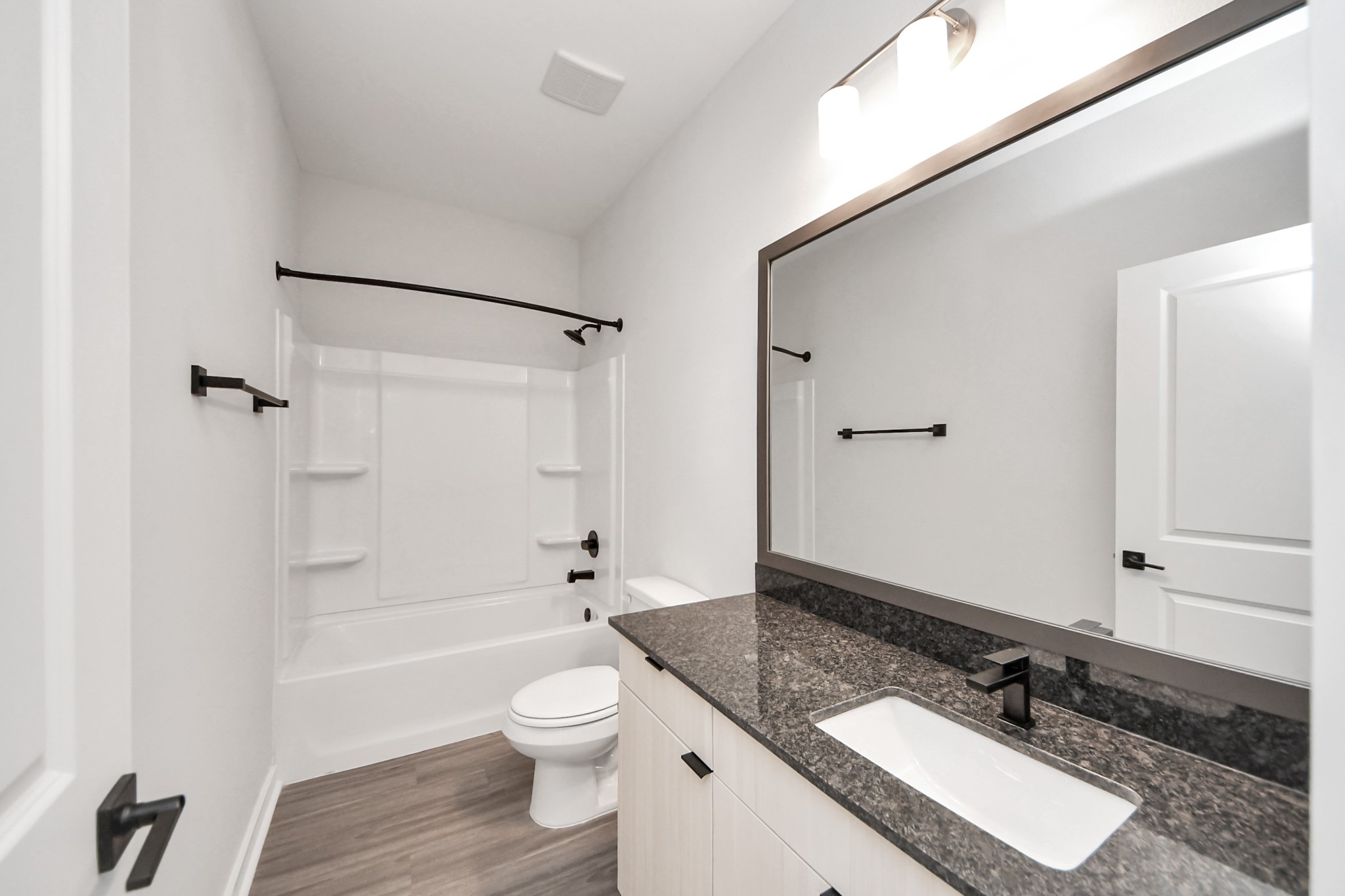 7711 Longmire Road 37 Property Photo 21