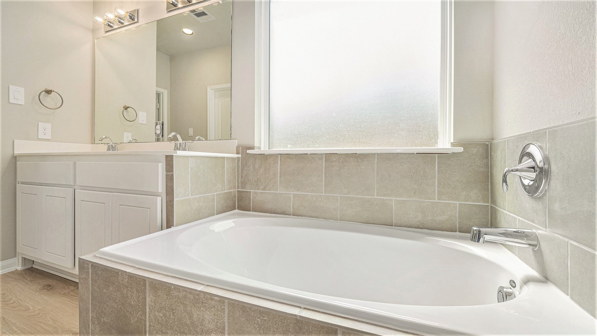 855 Waukegan Road Property Photo 19