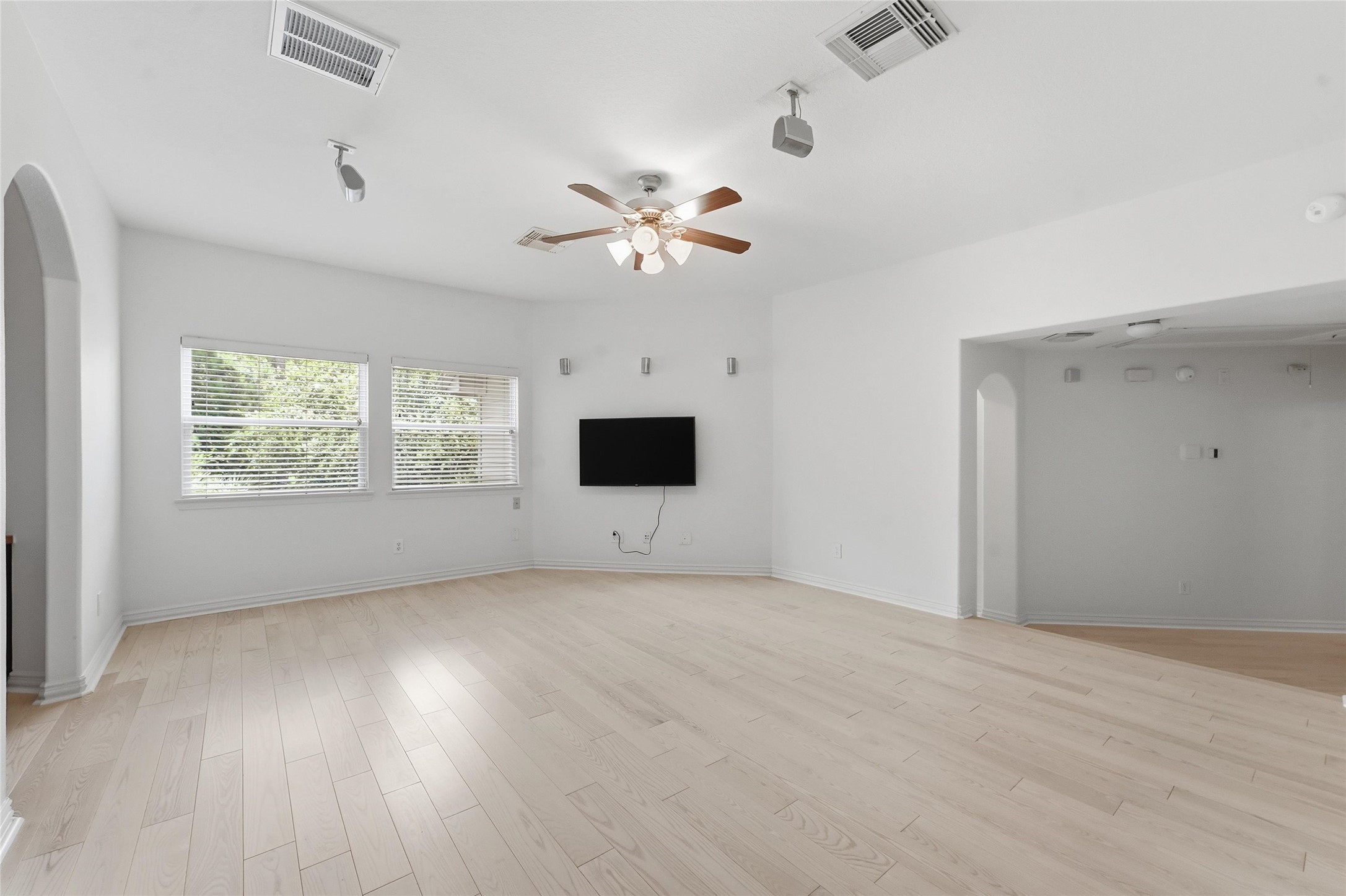 58 N Scribewood Circle Property Photo 18