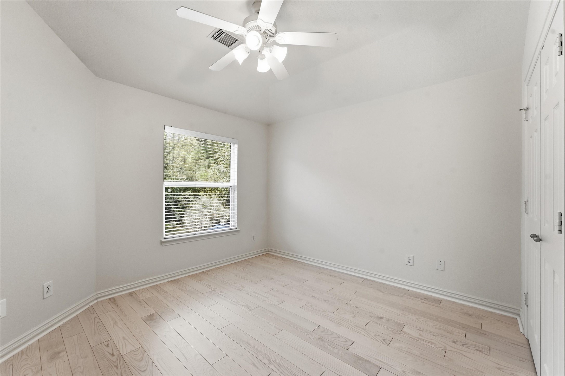 58 N Scribewood Circle Property Photo 20