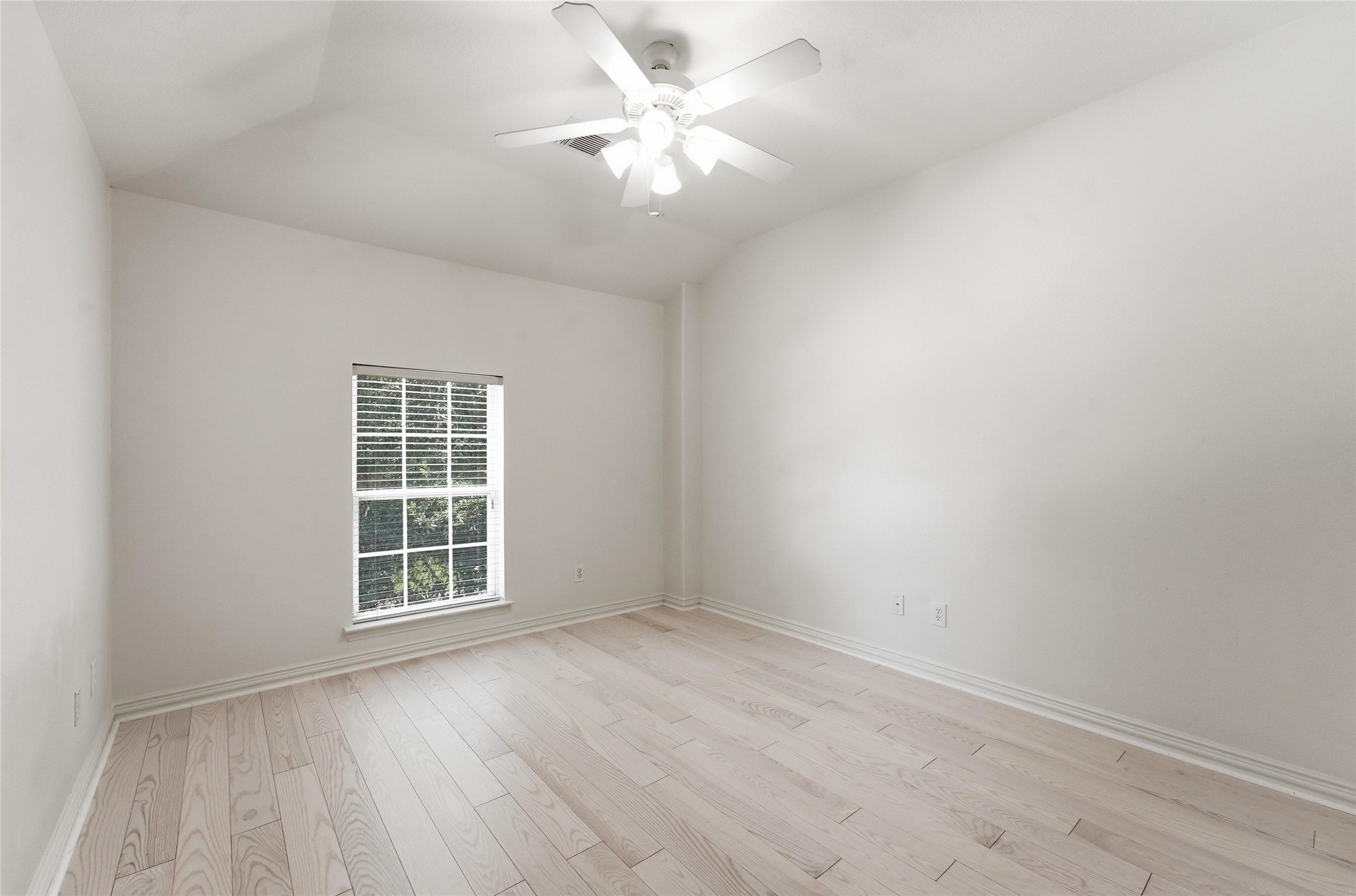 58 N Scribewood Circle Property Photo 22