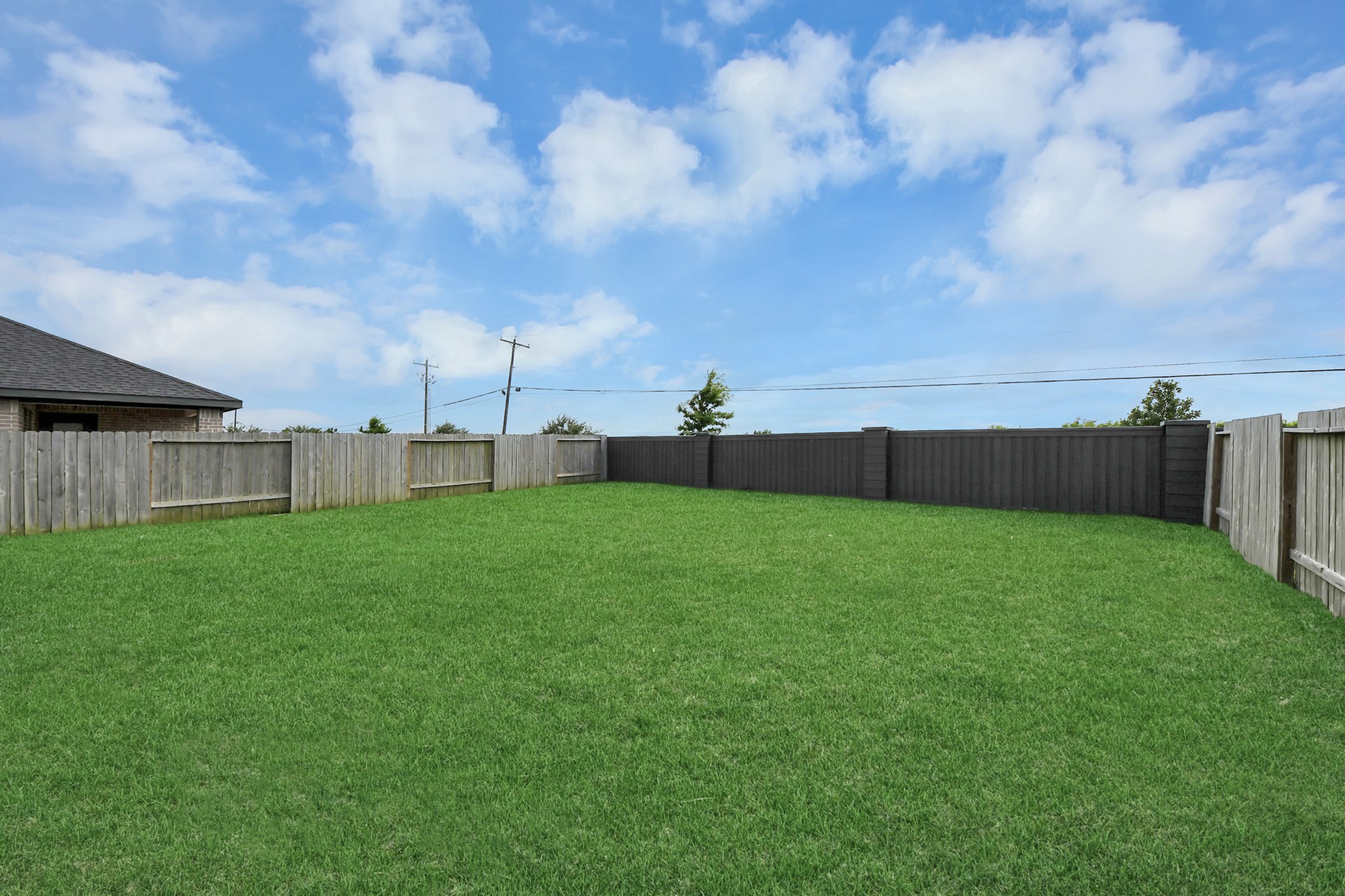 3521 Rockefeller Road Property Photo 25