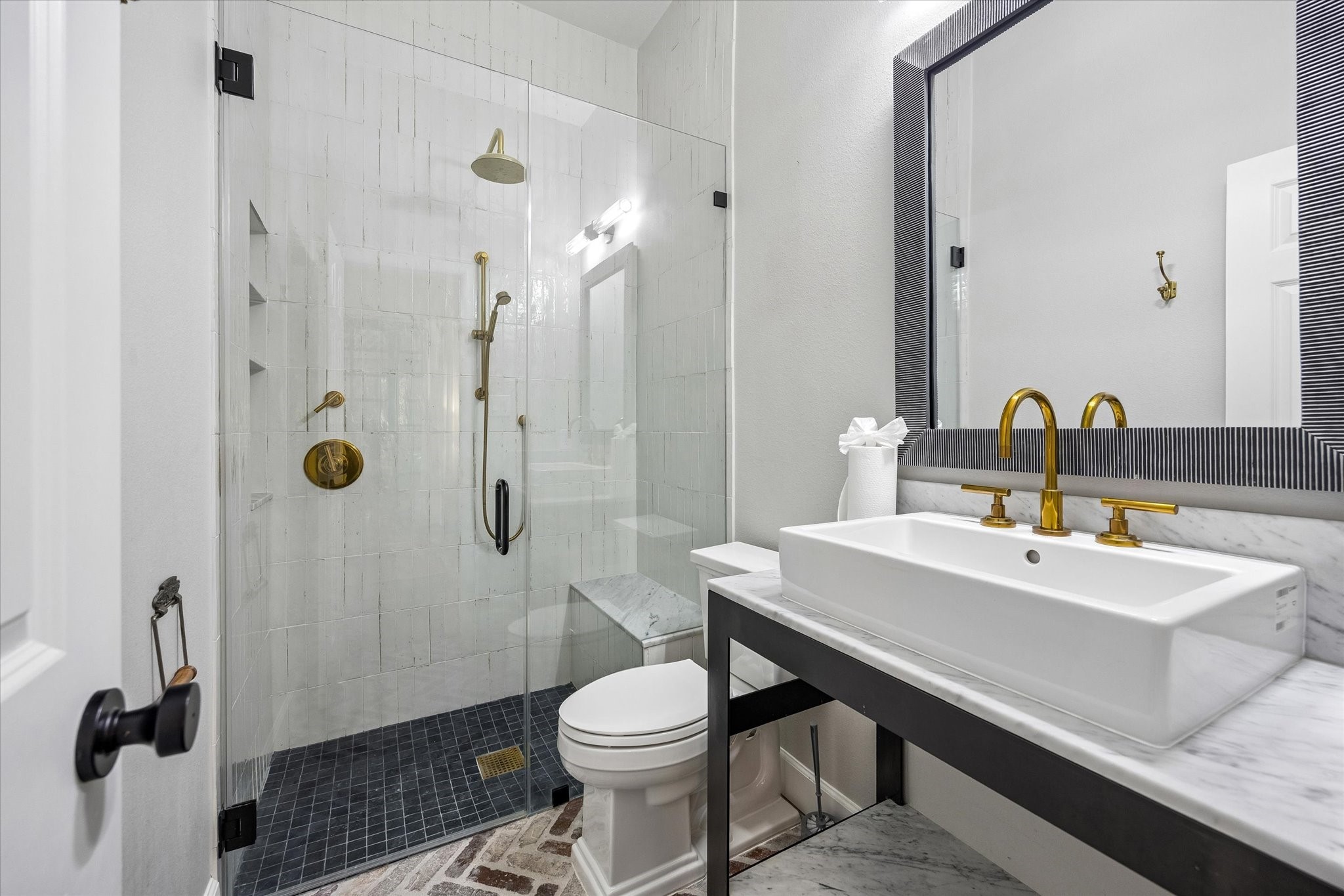 6513 Taggart Street B Property Photo 11