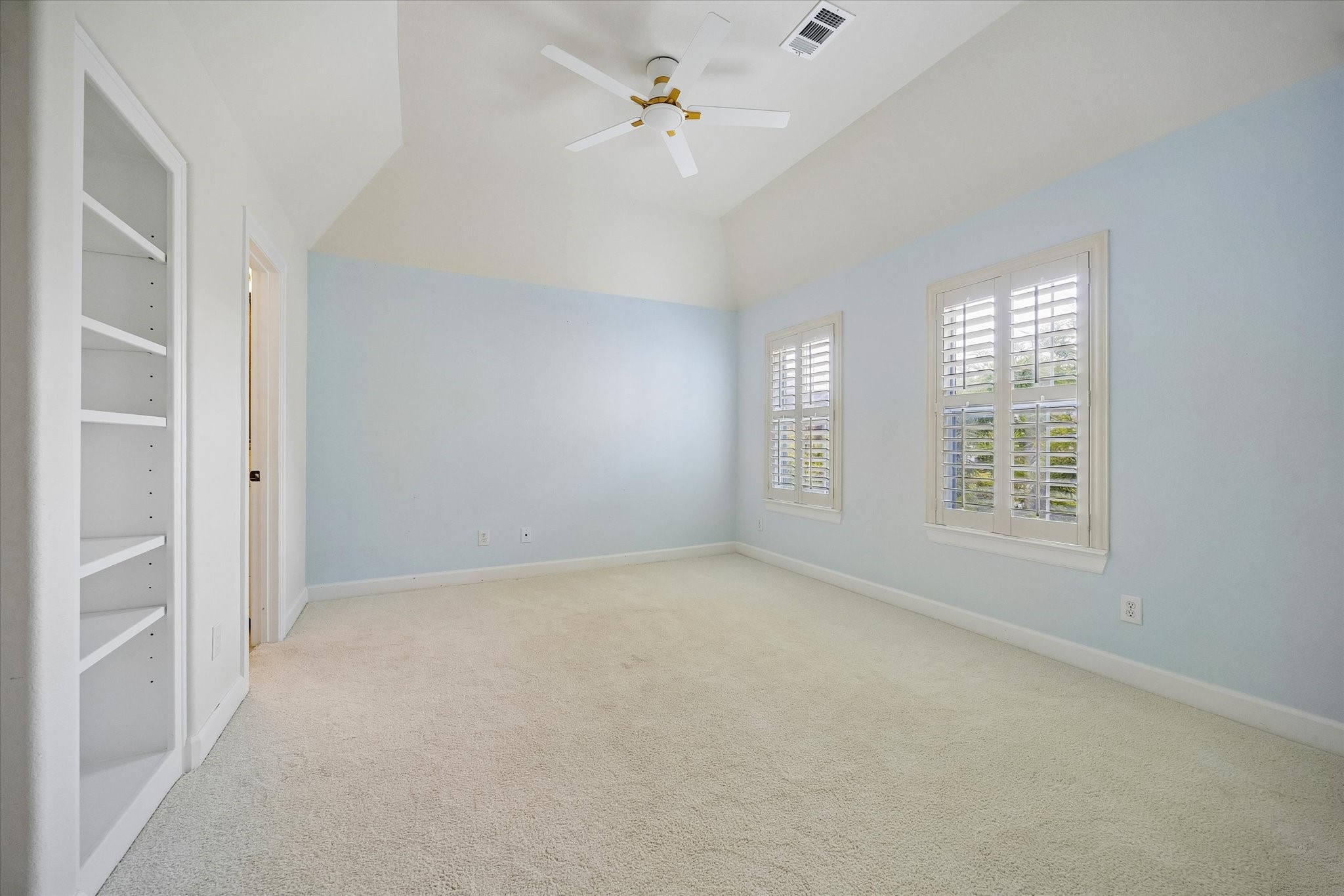 6513 Taggart Street B Property Photo 20