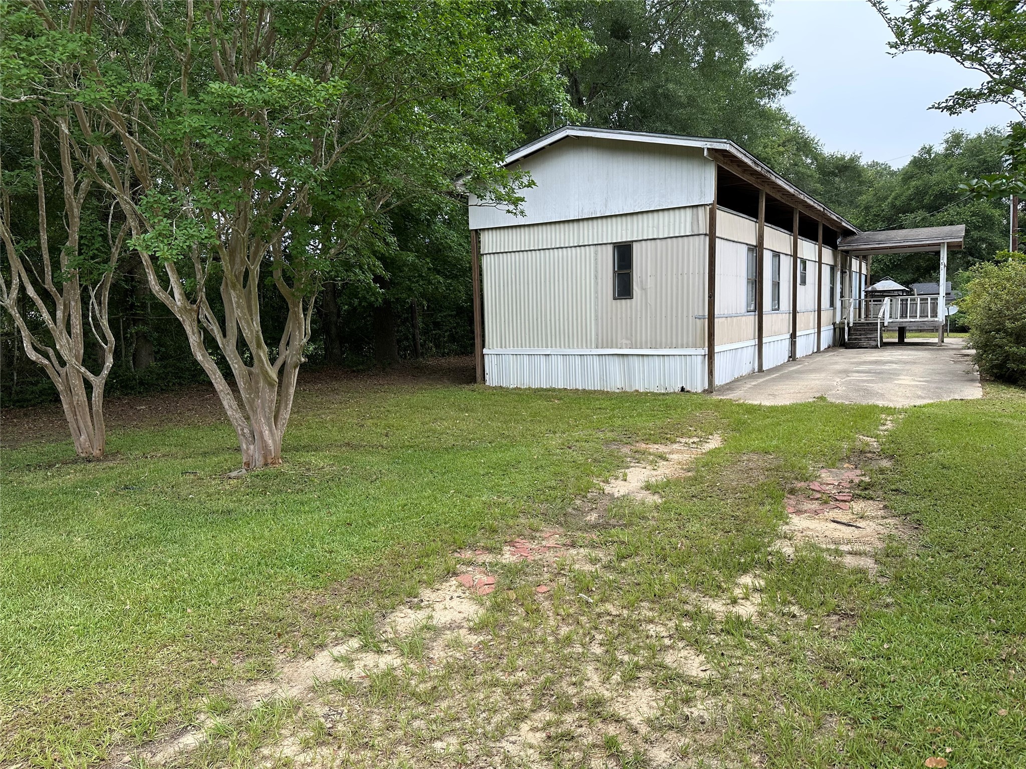 181 County Road 741 Property Photo 1