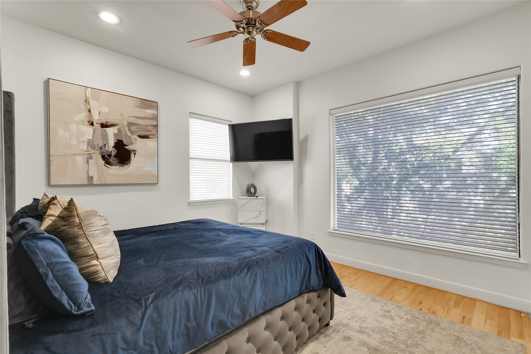 5213 Lillian Street Property Photo 23