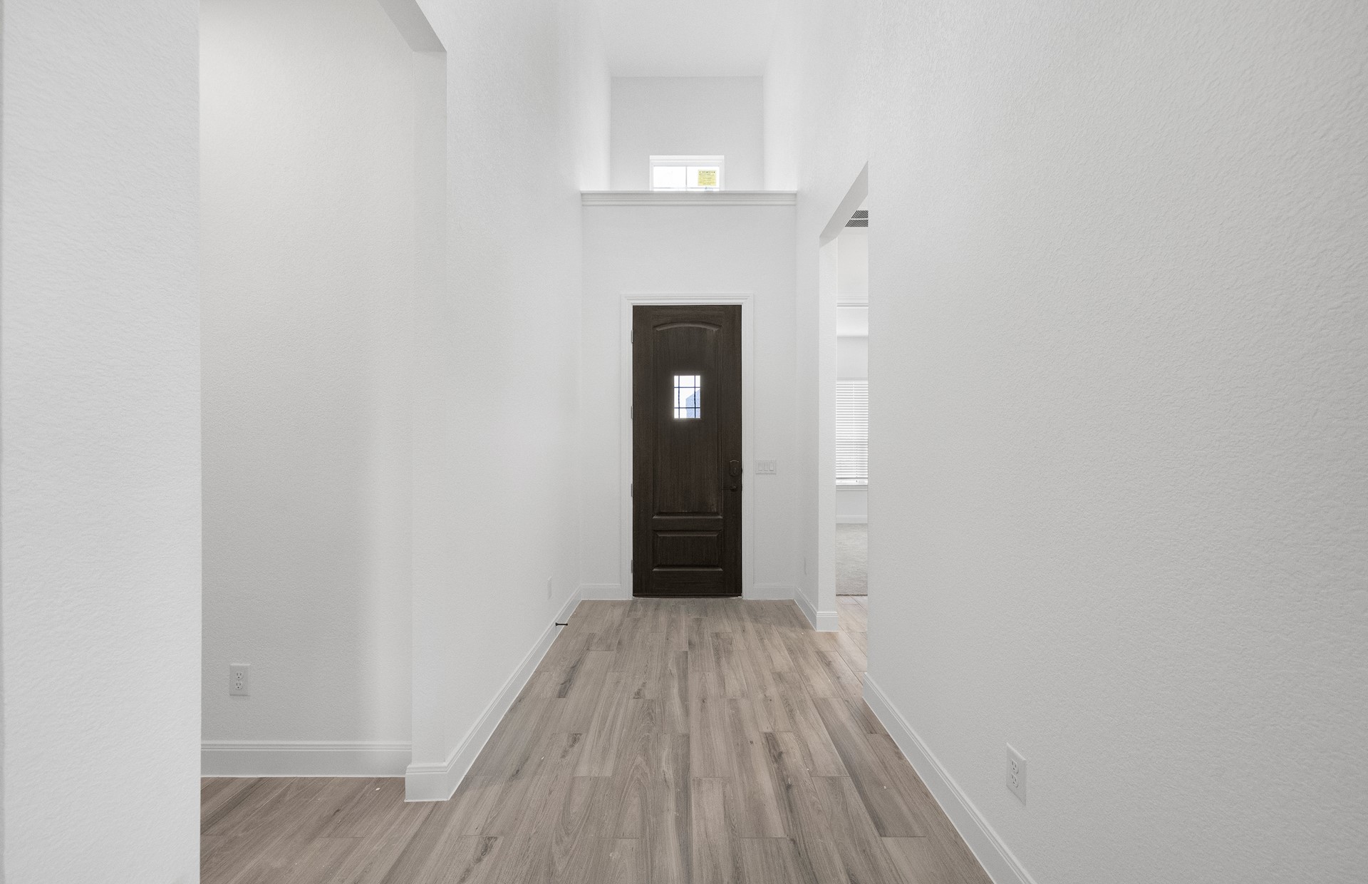 6107 Lush Pasture Lane Property Photo 13