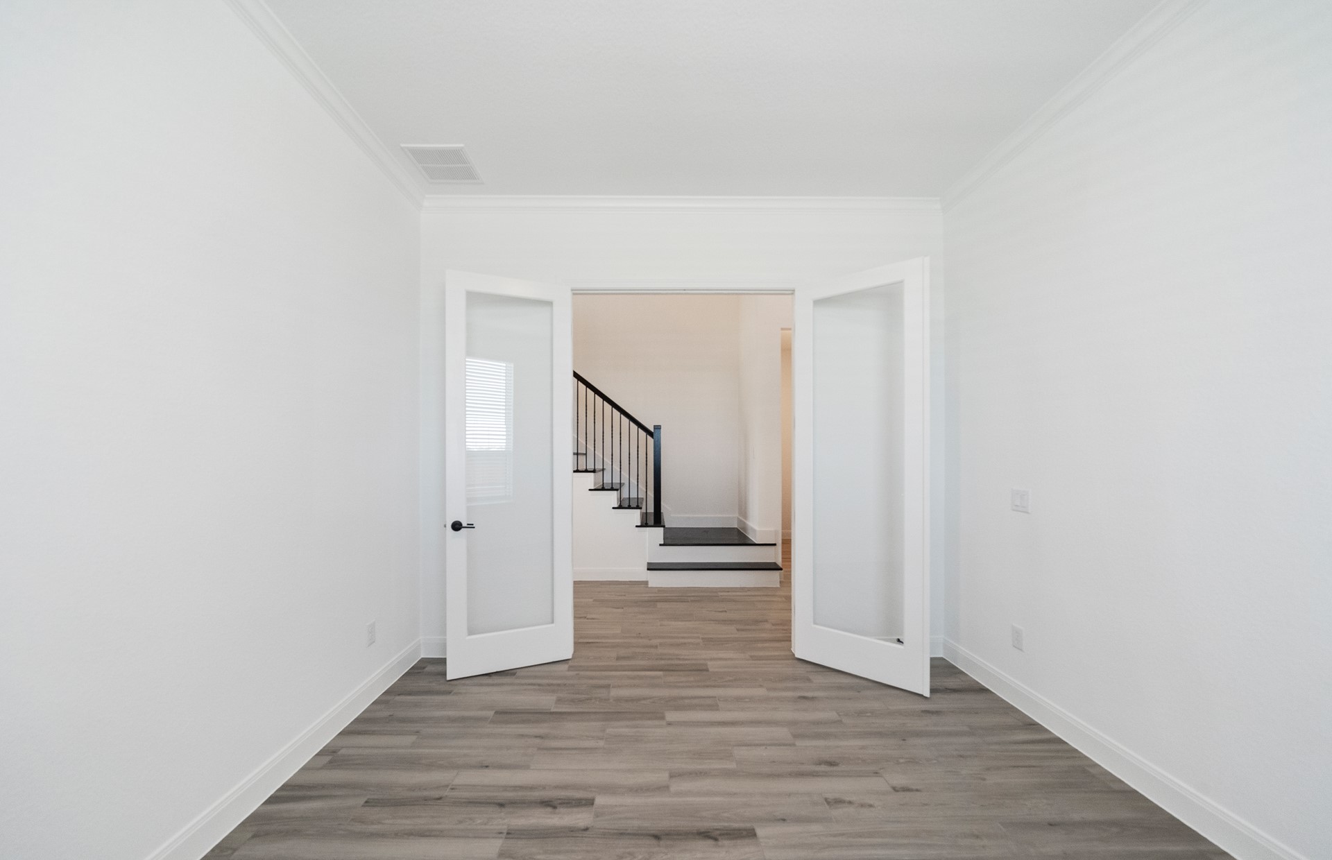6107 Lush Pasture Lane Property Photo 18