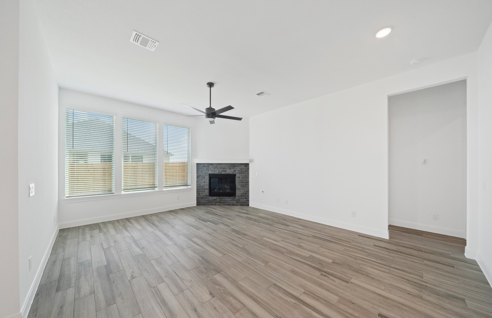 6107 Lush Pasture Lane Property Photo 20