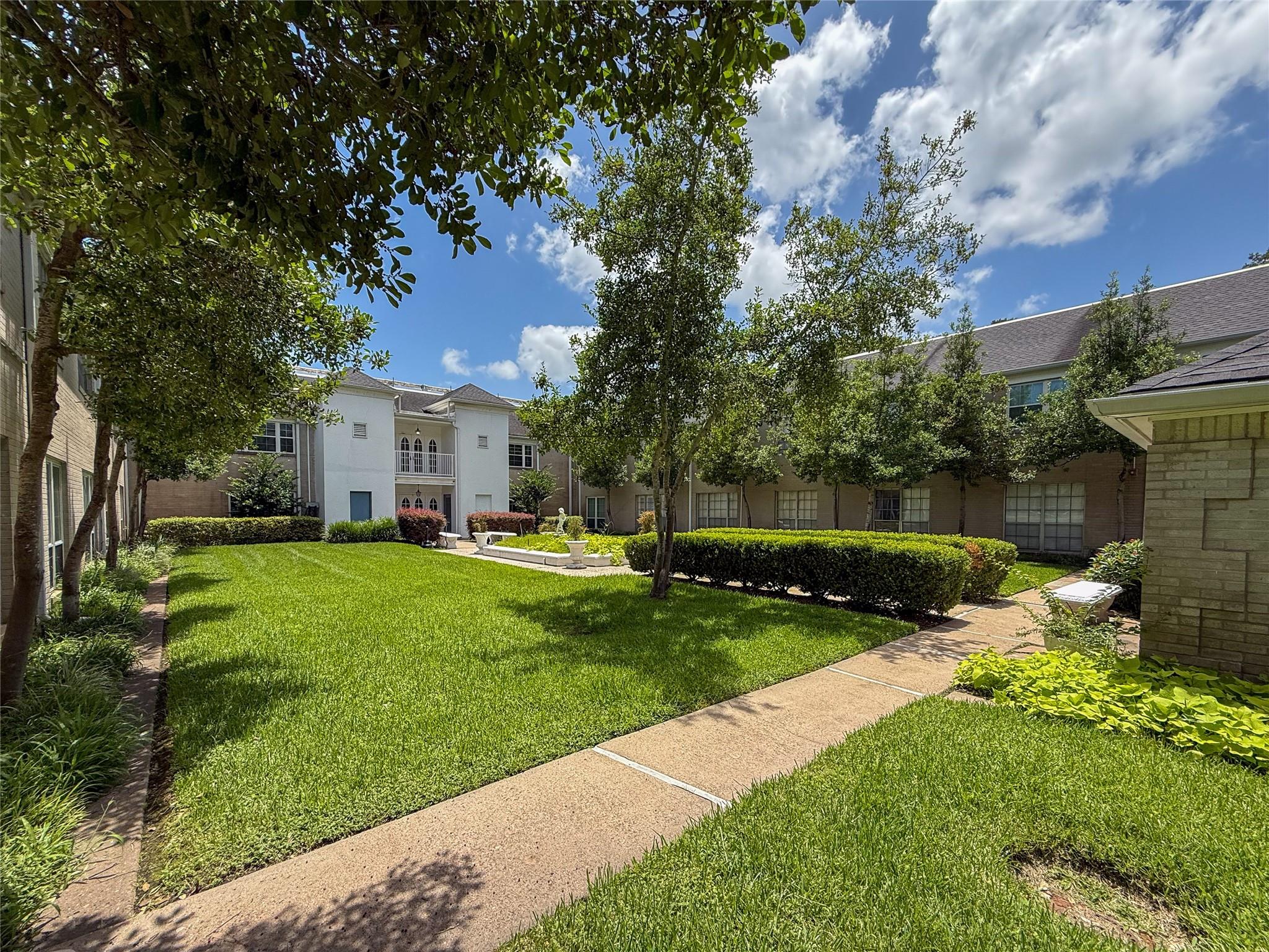 2600 Bellefontaine Street # A25, Houston Tx 77025 Property Photo 26
