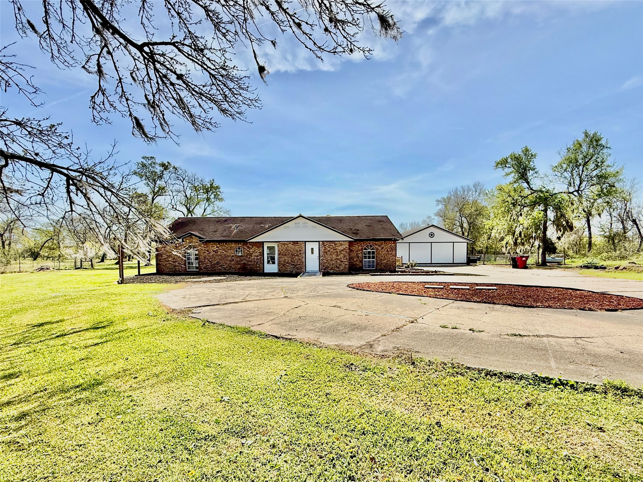 4183 County Road 571 Property Photo 1