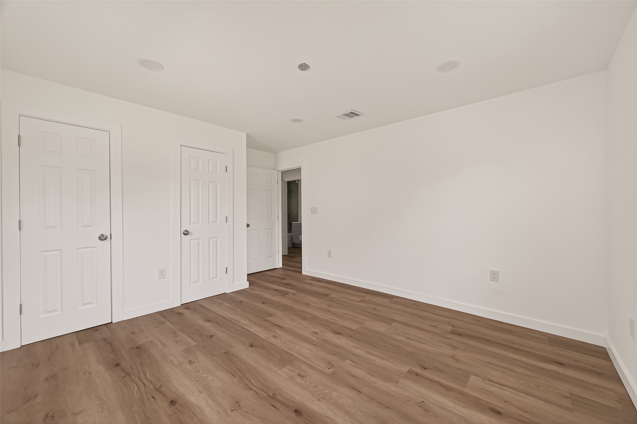 3922 Alsace Street Property Photo 22
