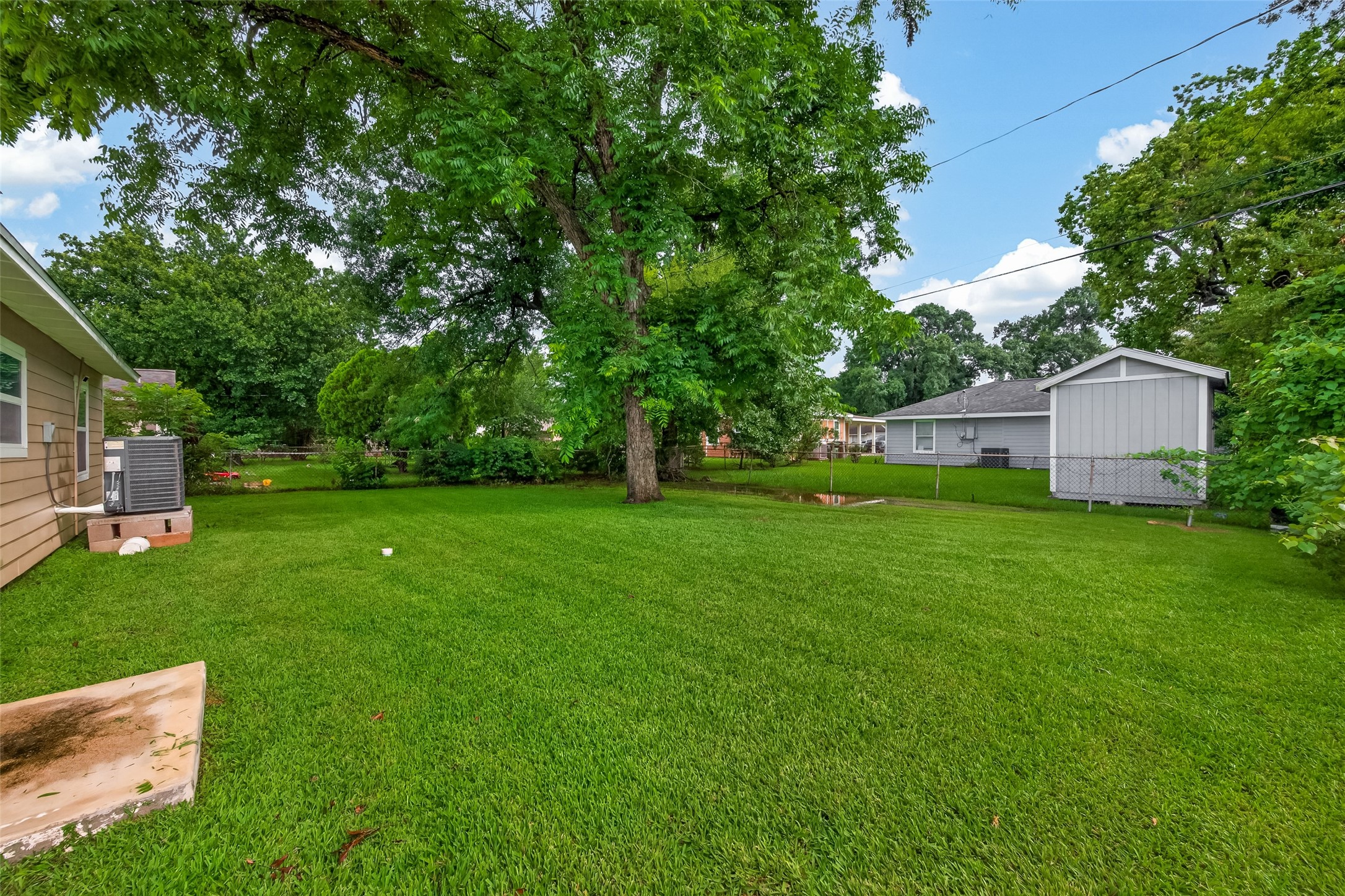 3922 Alsace Street Property Photo 28