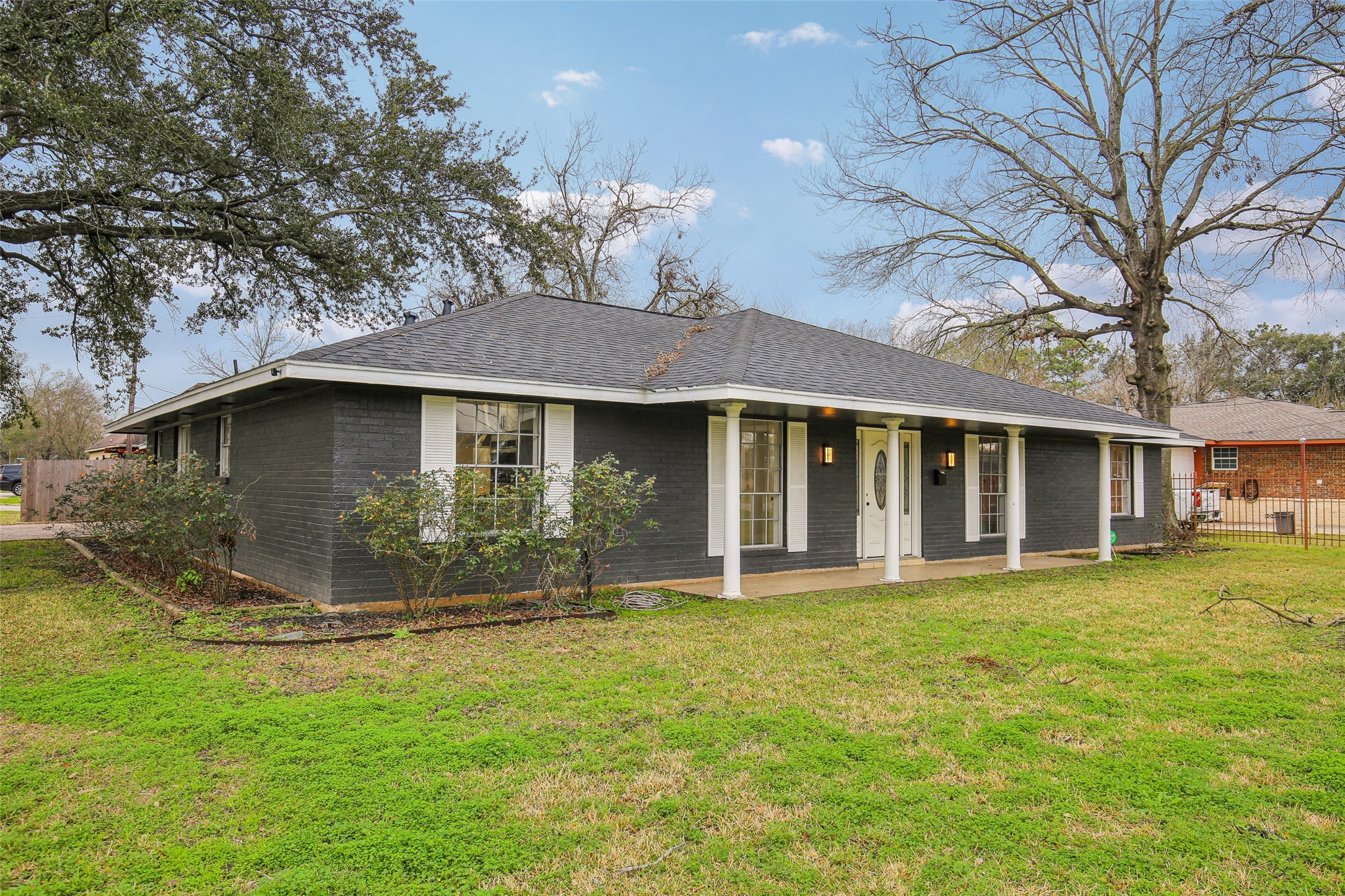 318 E Mitchell Road Property Photo 44