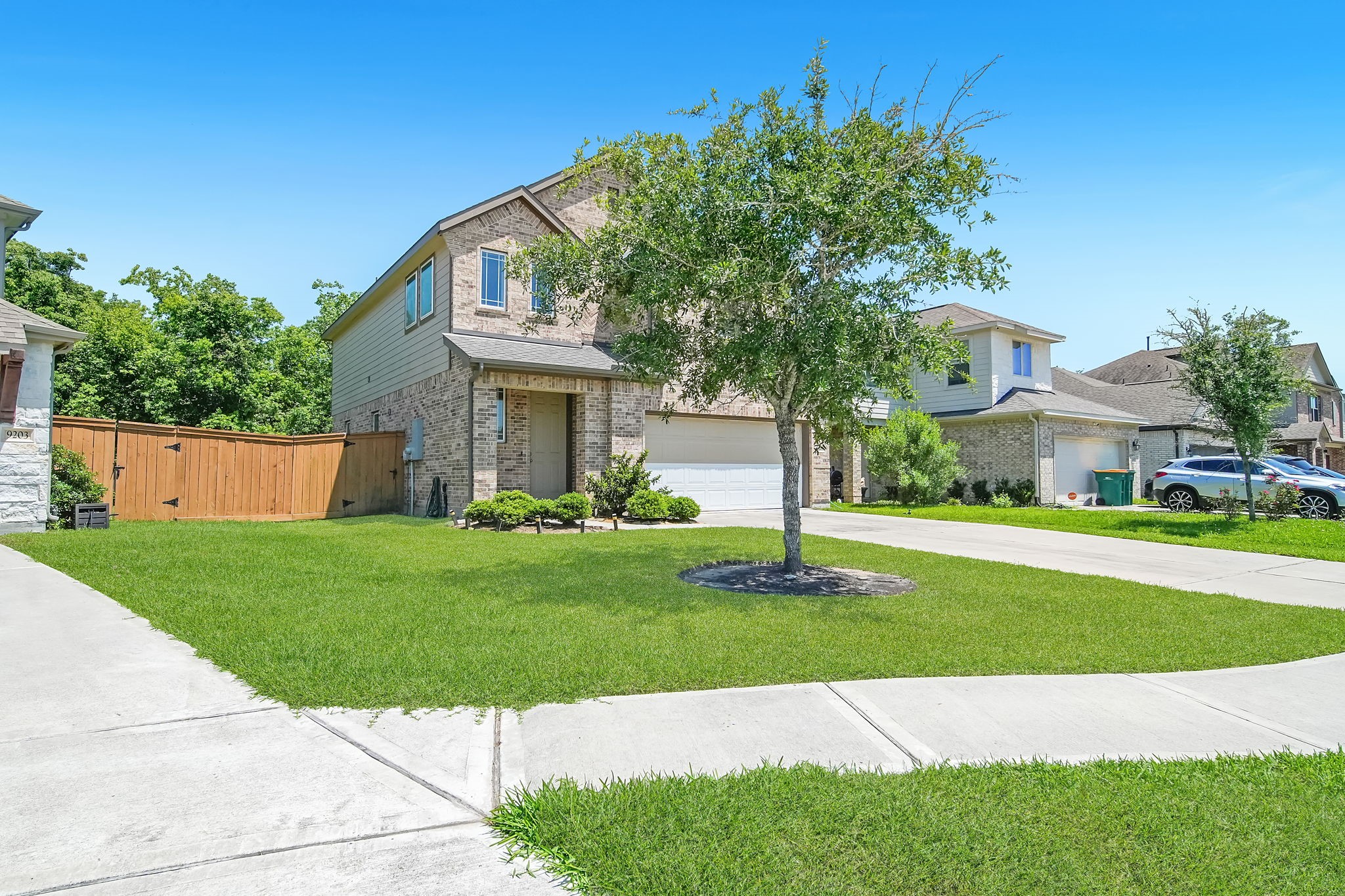 9207 Coleridge Drive Property Photo 6