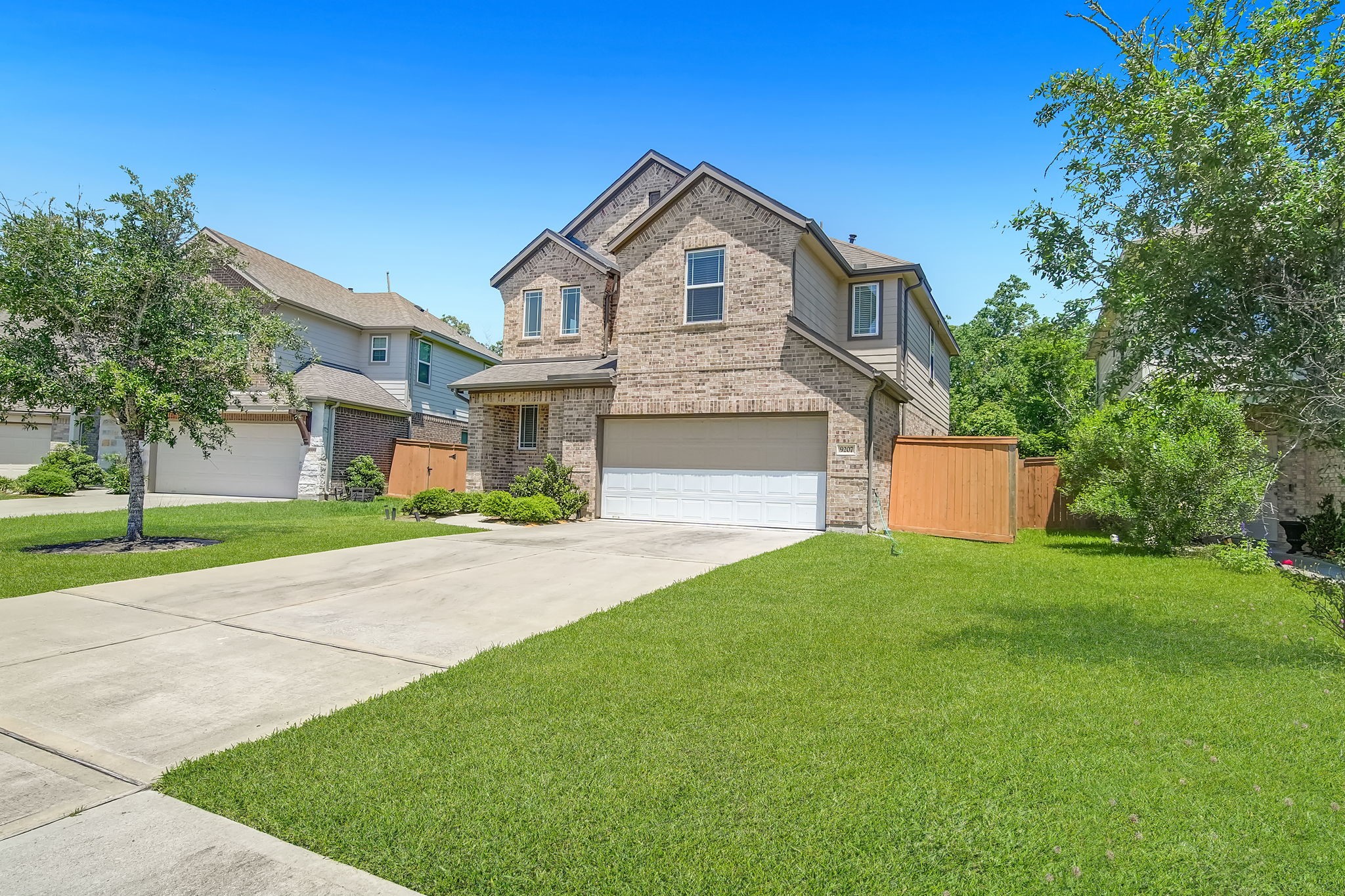 9207 Coleridge Drive Property Photo 8