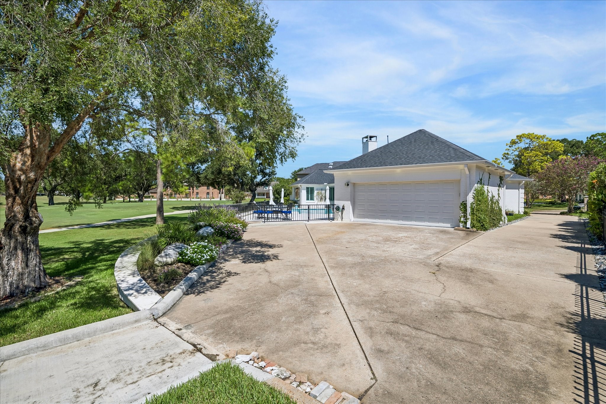 1326 Sugar Creek Boulevard Property Photo 29