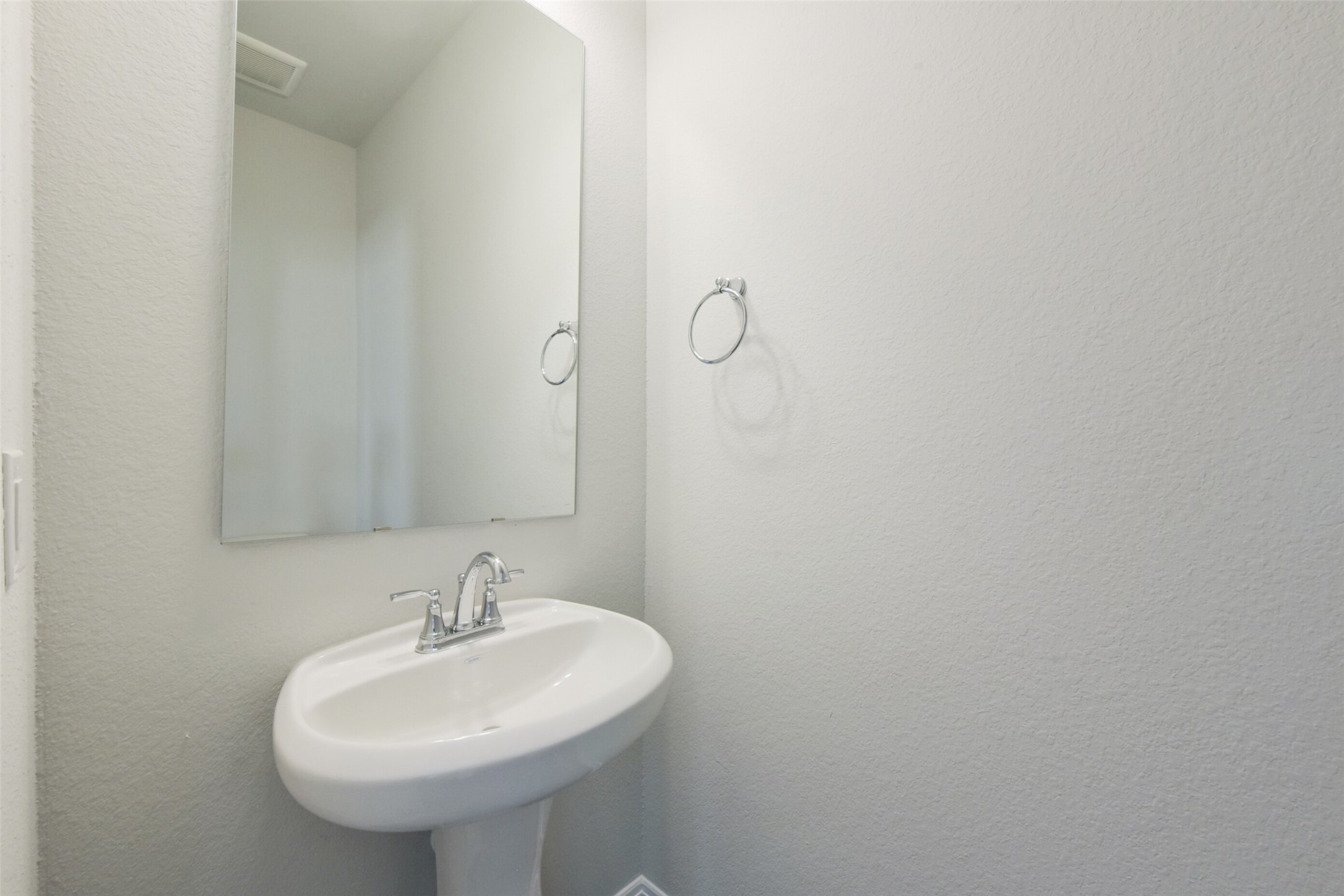 6937 New York Street Property Photo 12