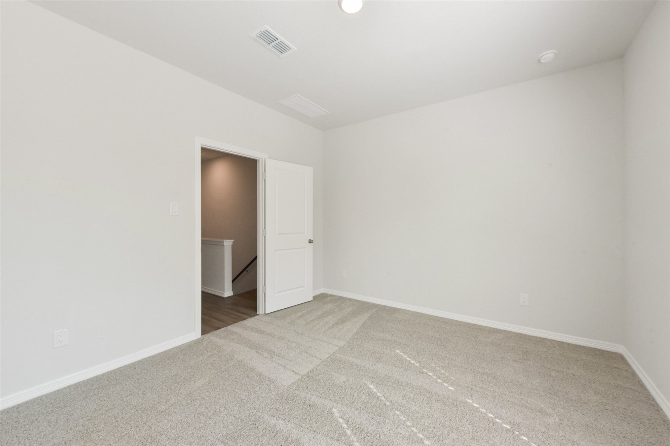 6937 New York Street Property Photo 14