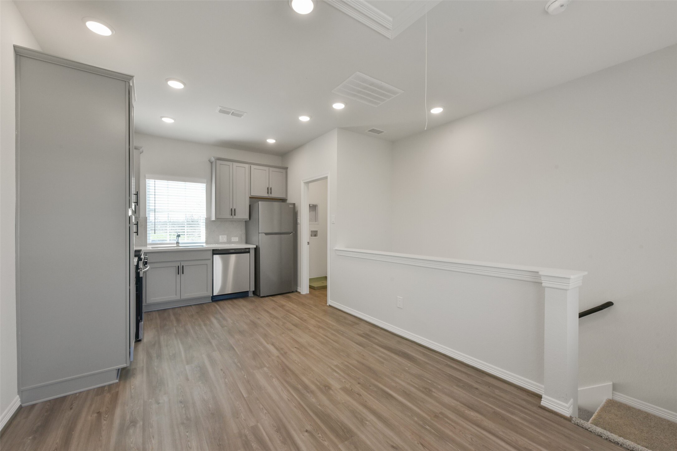 6937 New York Street Property Photo 26