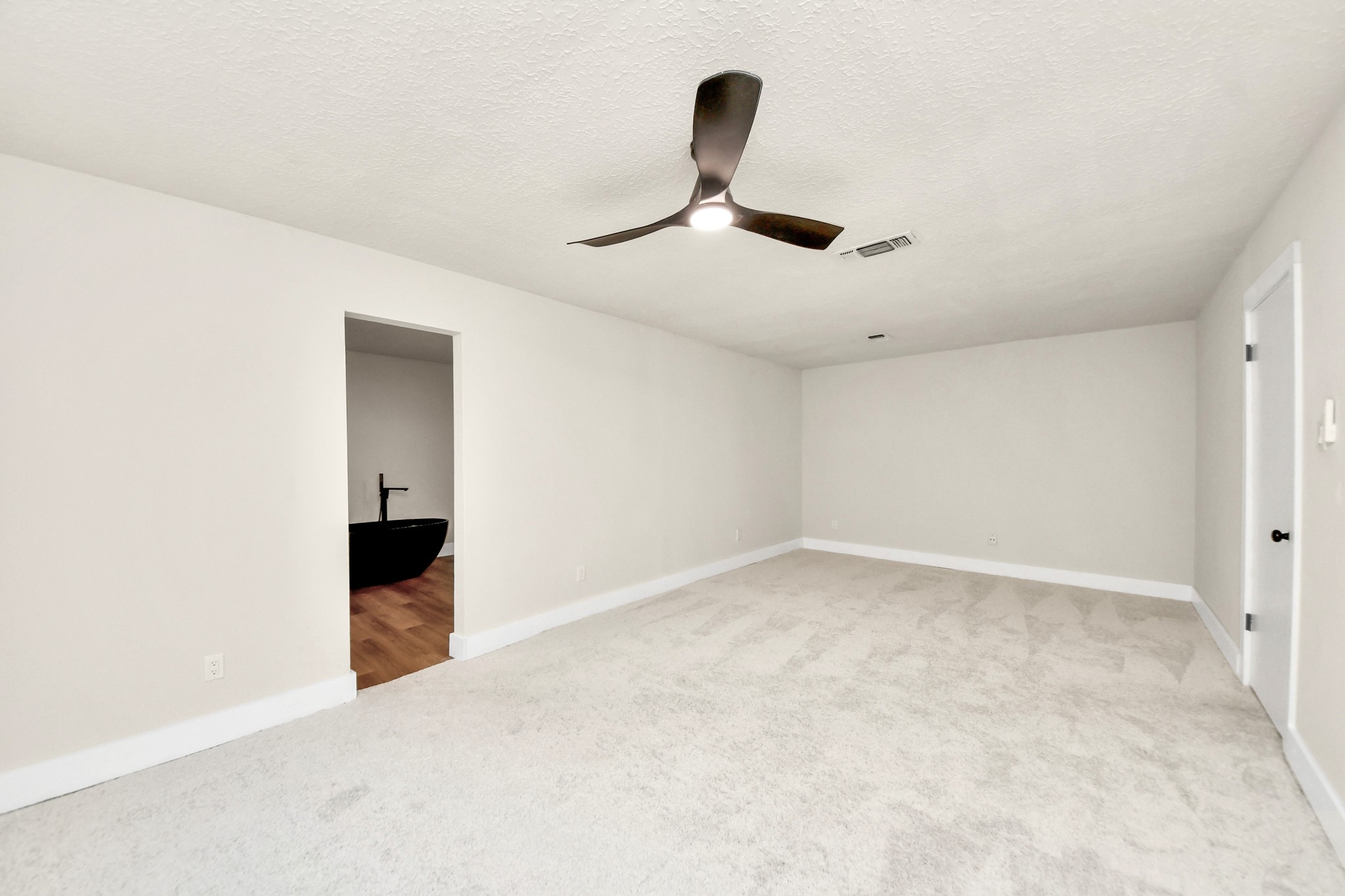 11615 One Token Drive Property Photo 18