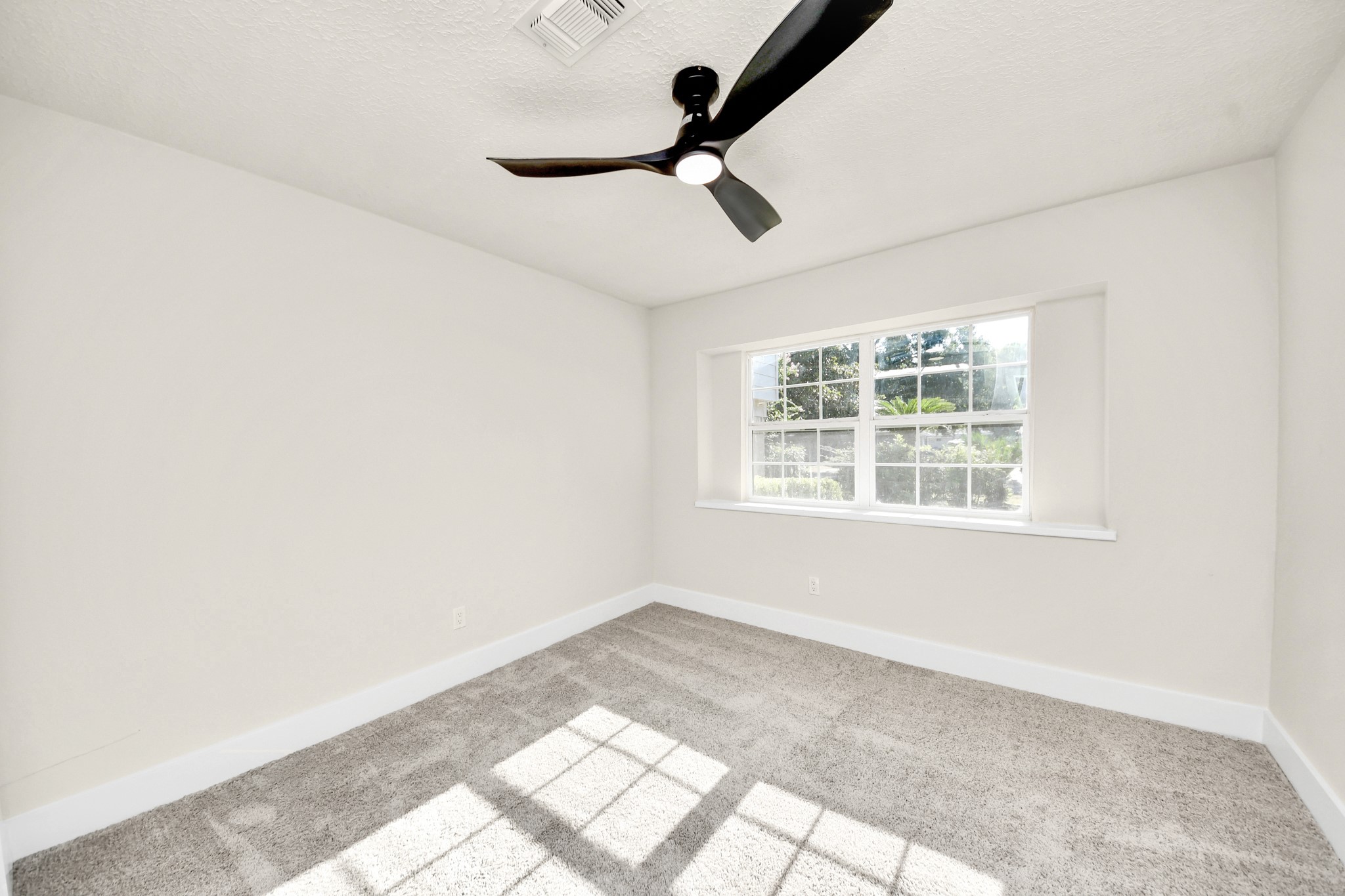 11615 One Token Drive Property Photo 26