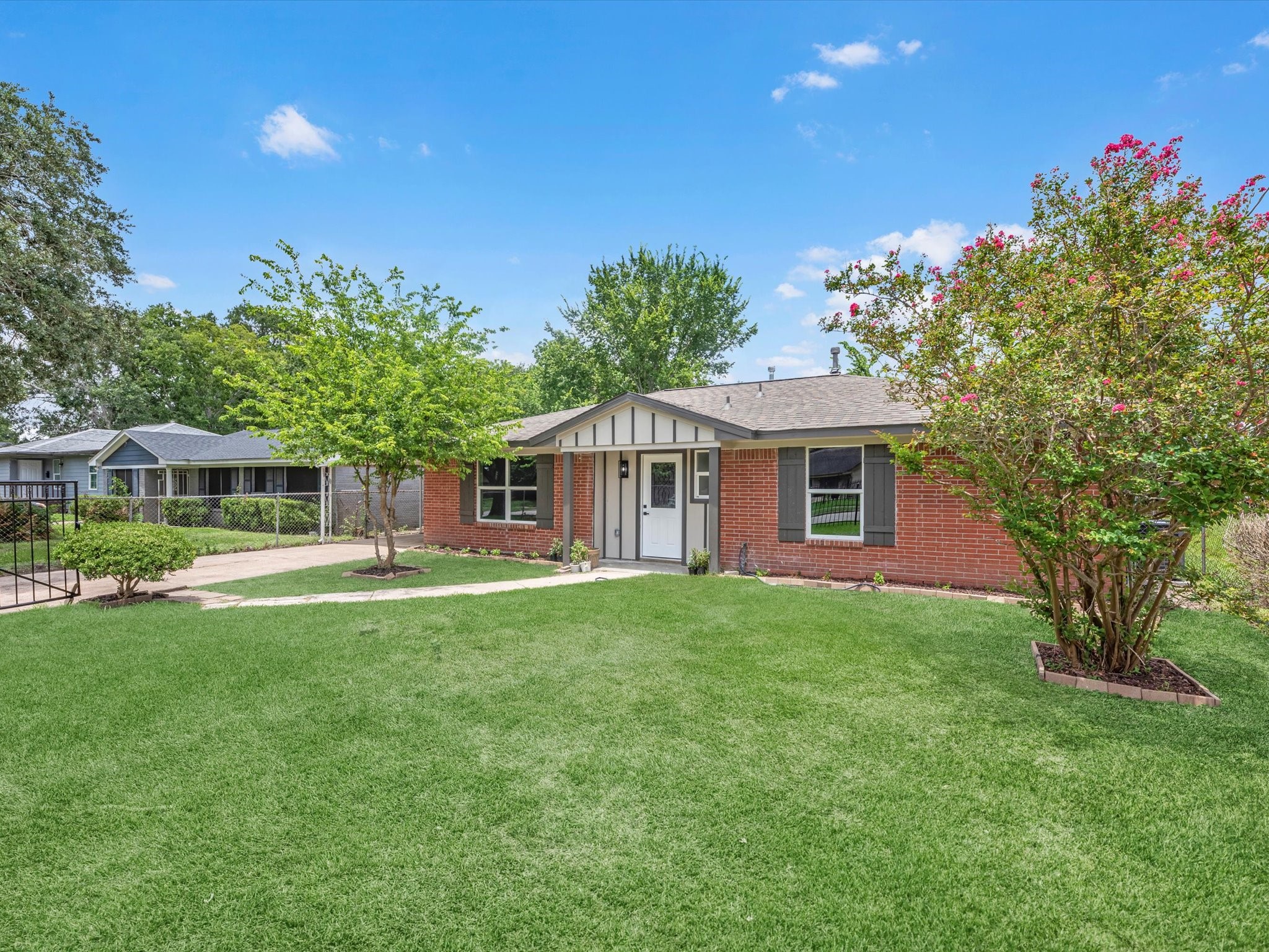 5039 Briscoe Street Property Photo 25