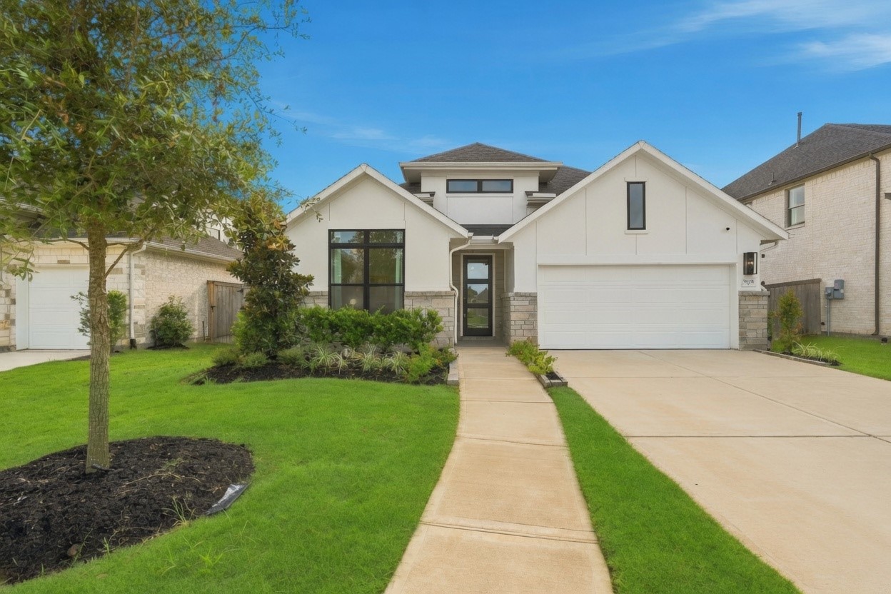 8618 Gleaming Village Way Property Photo 2