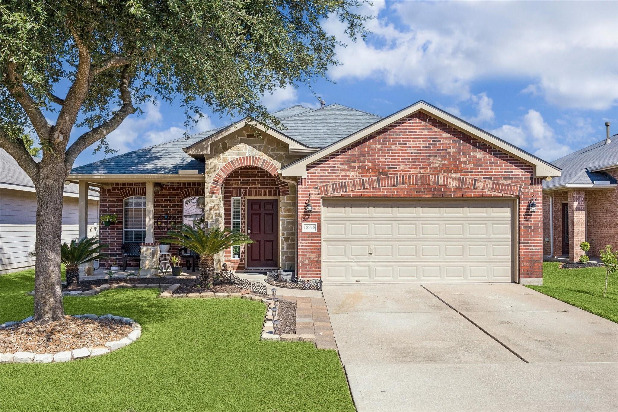 13918 Cypress Creek Bank Drive, Cypress Tx 77429 Property Photo 1