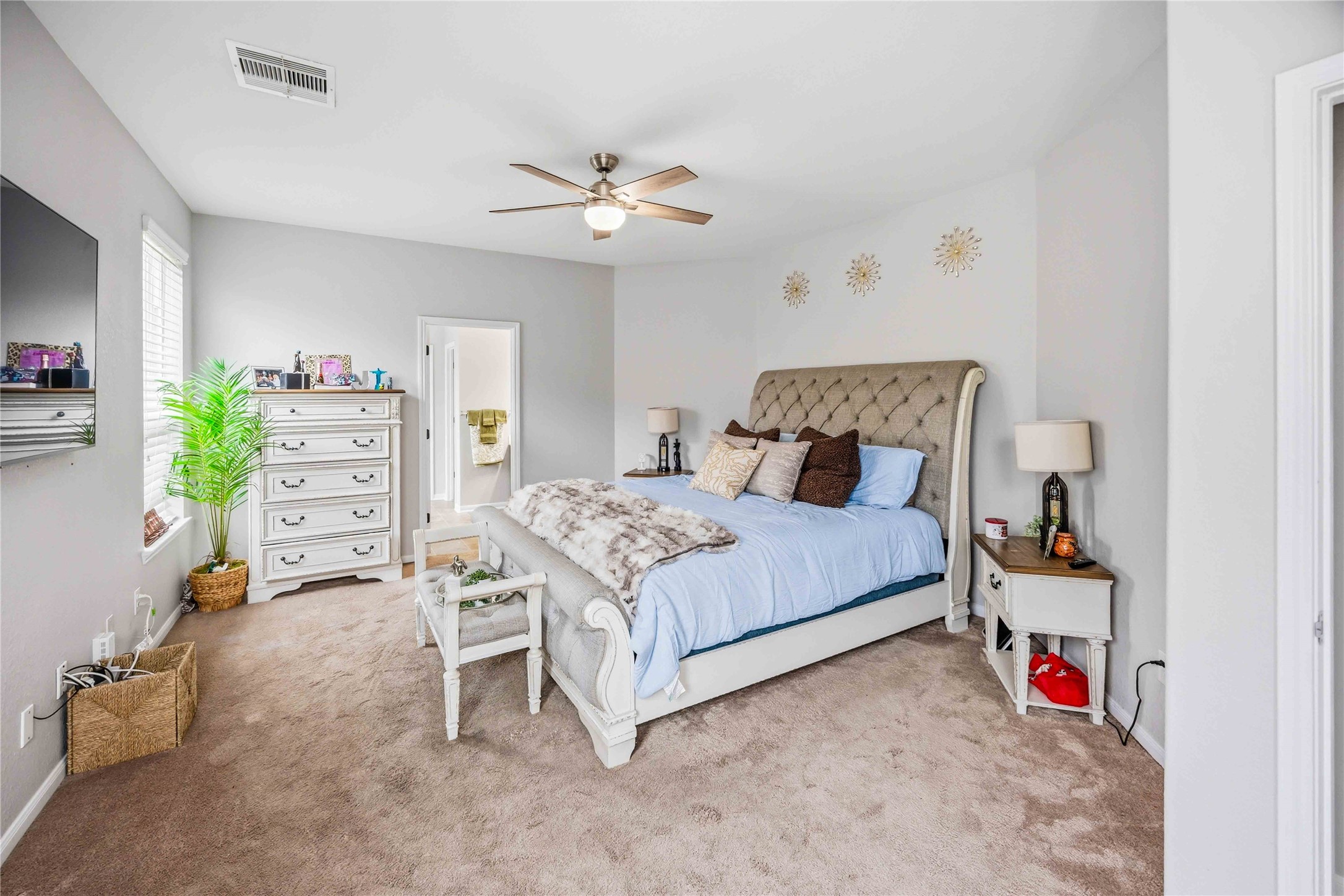 14702 Meadow Acre Trail Property Photo 8