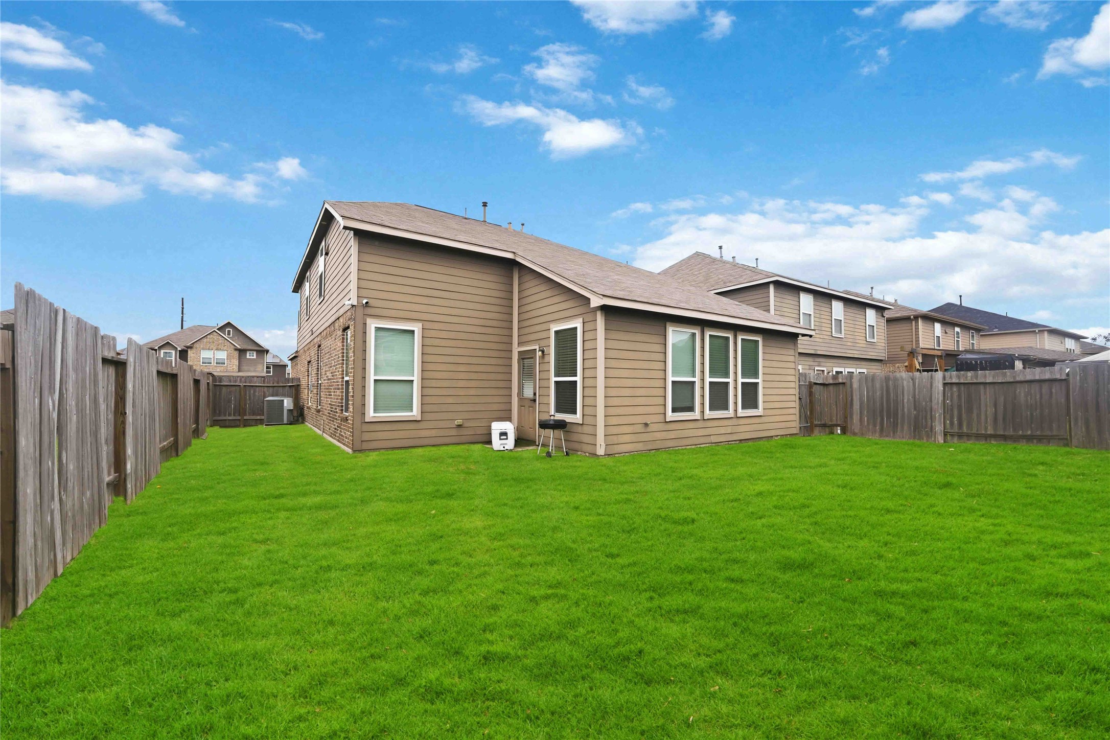 14702 Meadow Acre Trail Property Photo 19