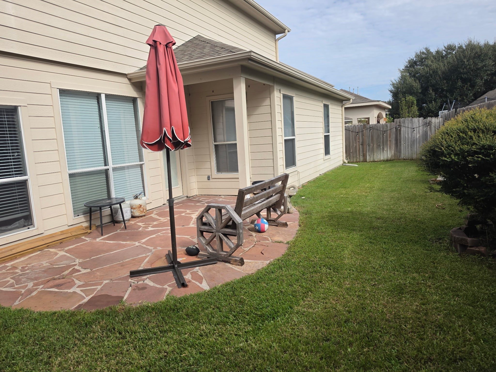 27114 Sunset Pines Drive Property Photo 11